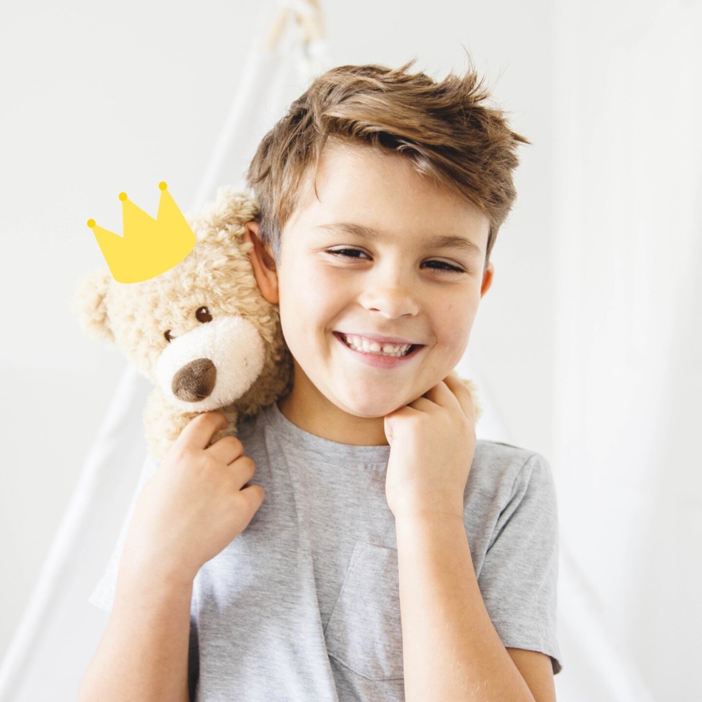 Celebrate the Kings Coronation in style with your best friend !⭐

#designabear #plushie #plushiesofinstagram #plush #teddies #teddy #softtoys #learnthroughplay #toysofinstagram #plushielife  #plushielove  #bearhunt #plushiephotography #plushieslife #