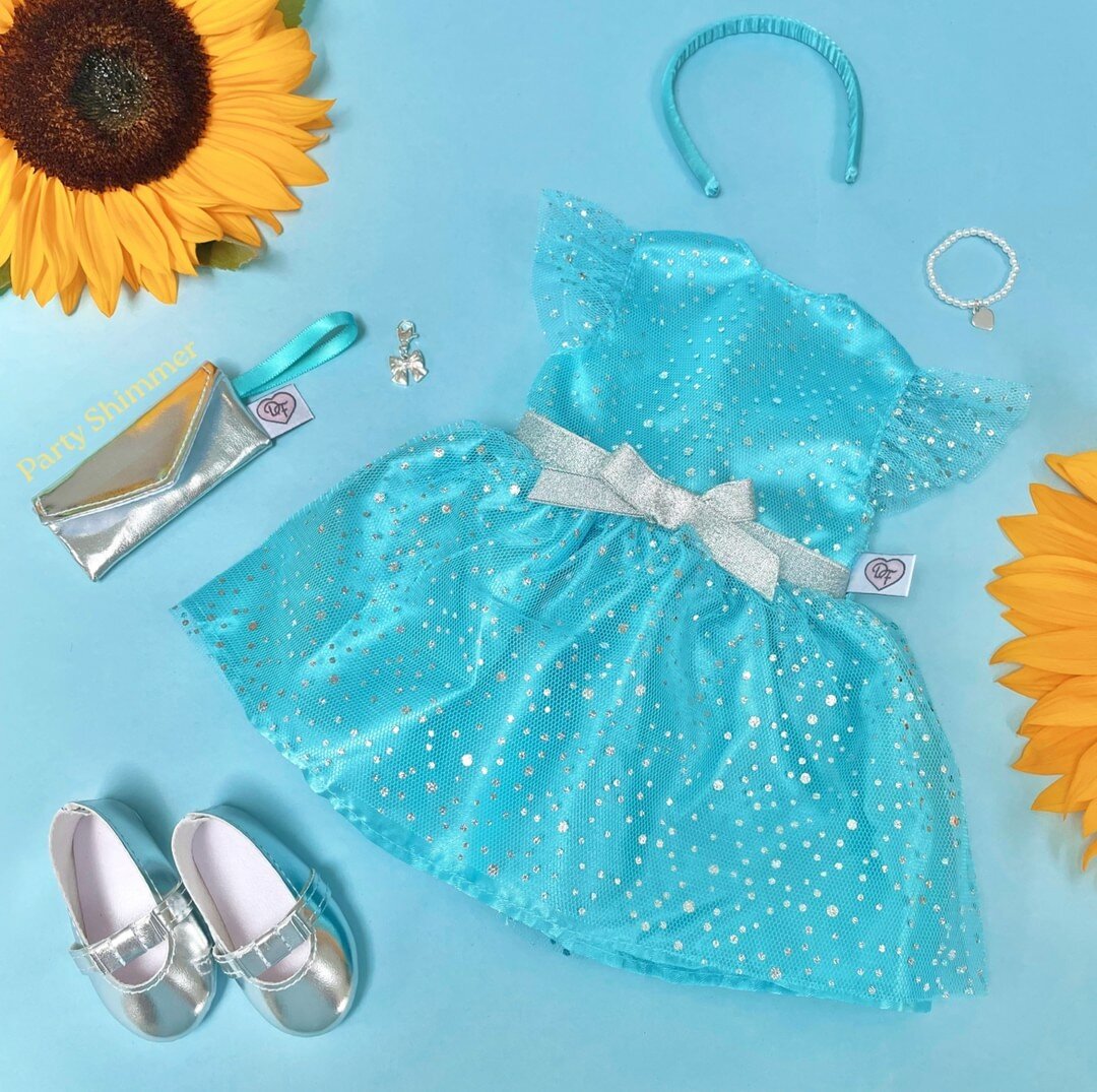 Brighter days are on the way so get your DesignaFriend bestie ready for those summer days in this party shimmer outfit and accessory set! ✨🌻

#designafriend #dollphotography #fashiondolls #dolls  #18inchdollclothes #dollstagram #18inchdolls  #americ