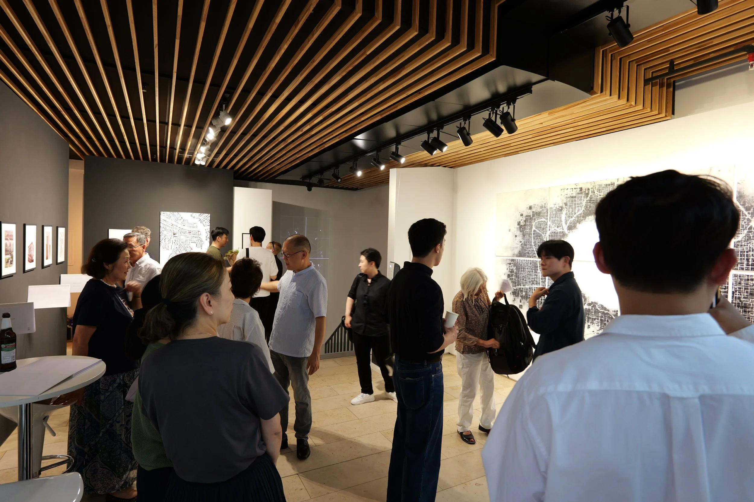 exhb05.JPG