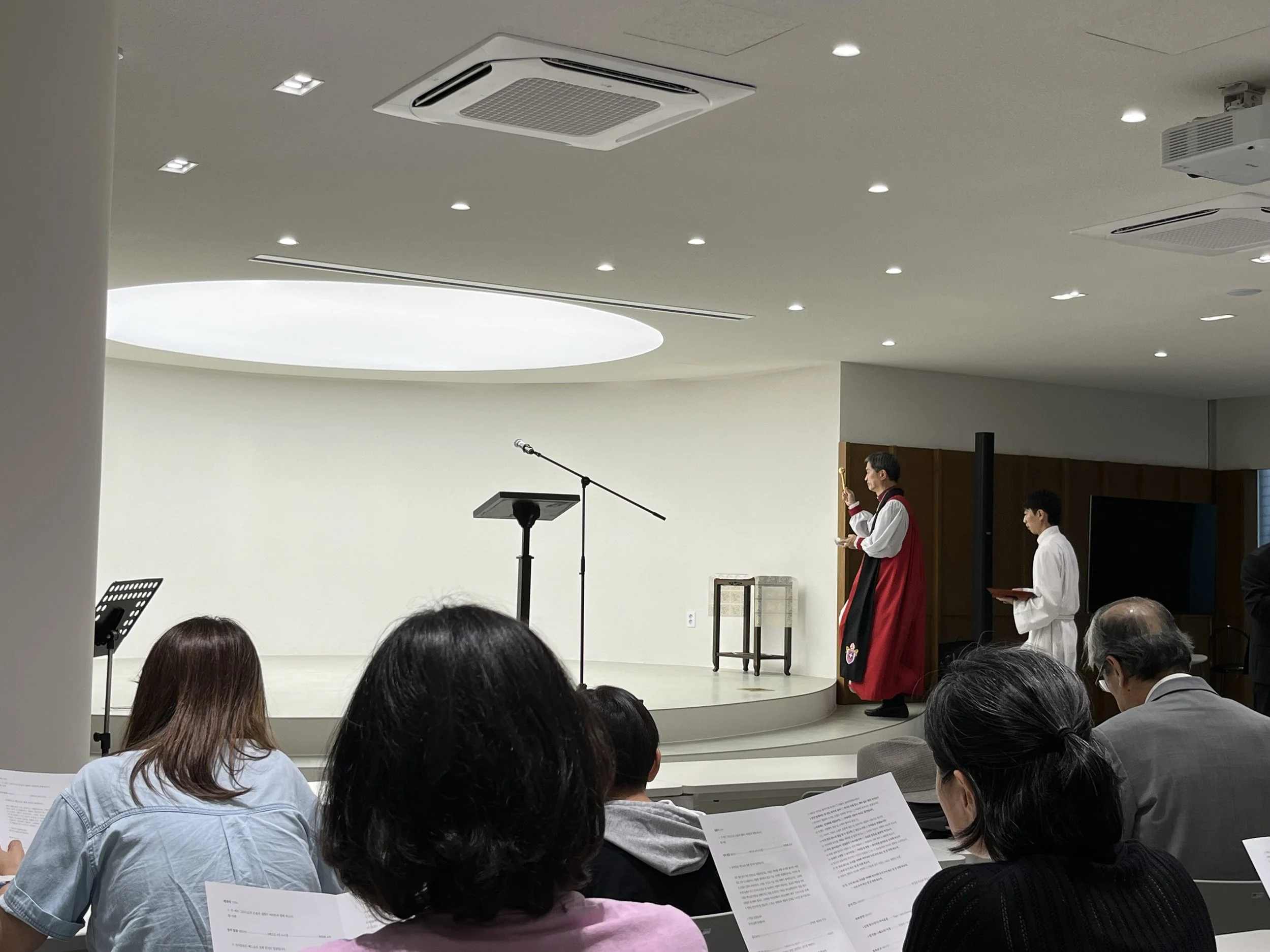 francishall_reopening_03.jpeg