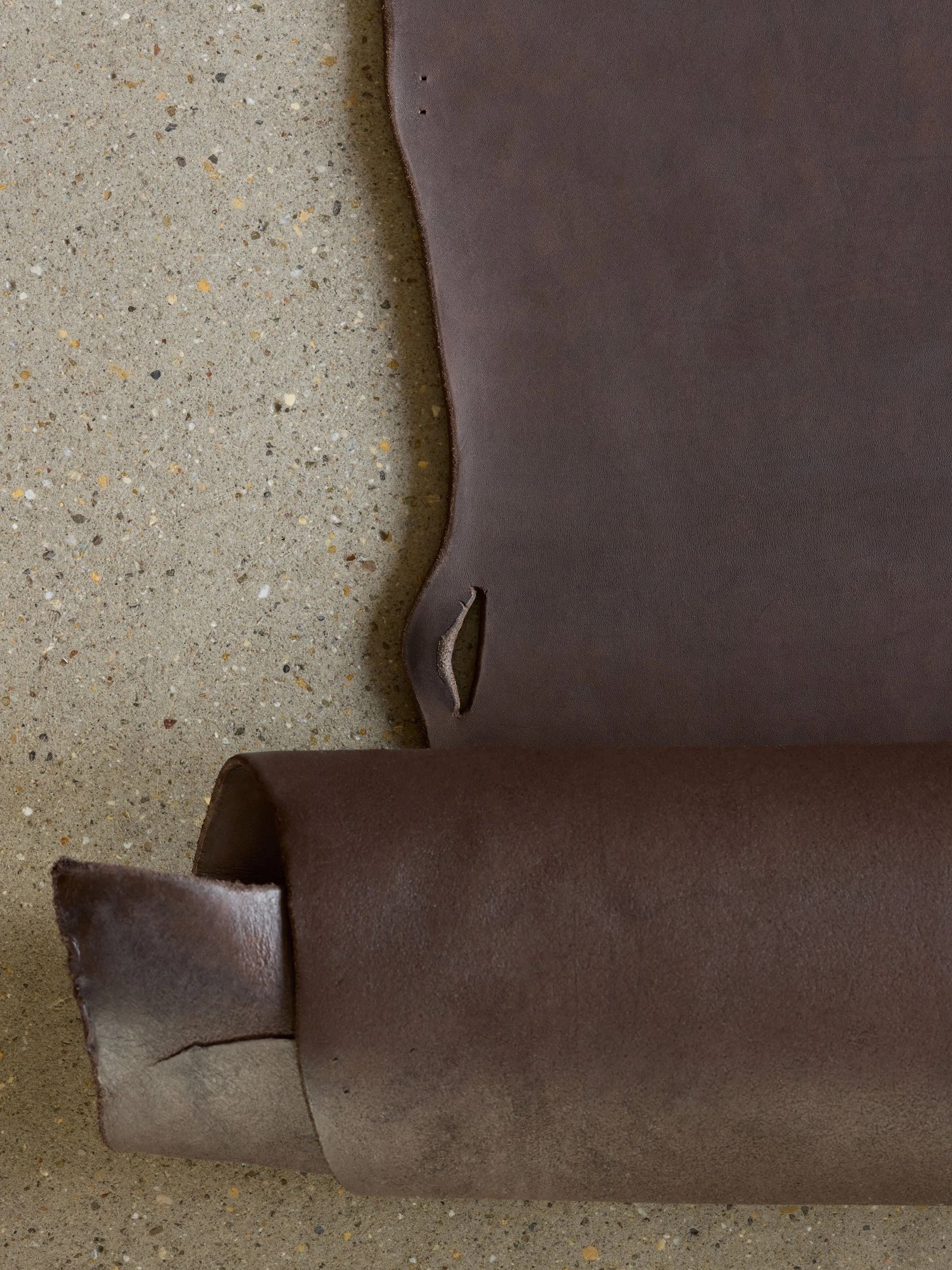 leather sourcing for brands | sustainable leather supply | Leder Beratung