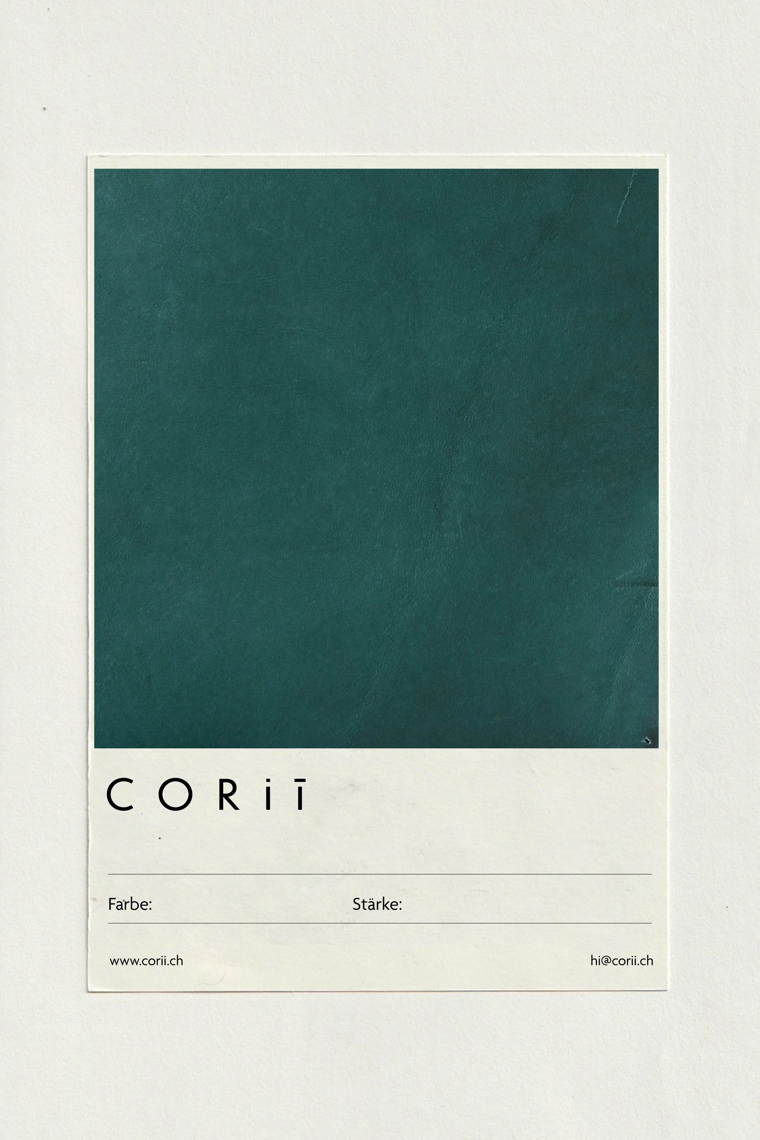 Glattes Rindsleder, tannengrün