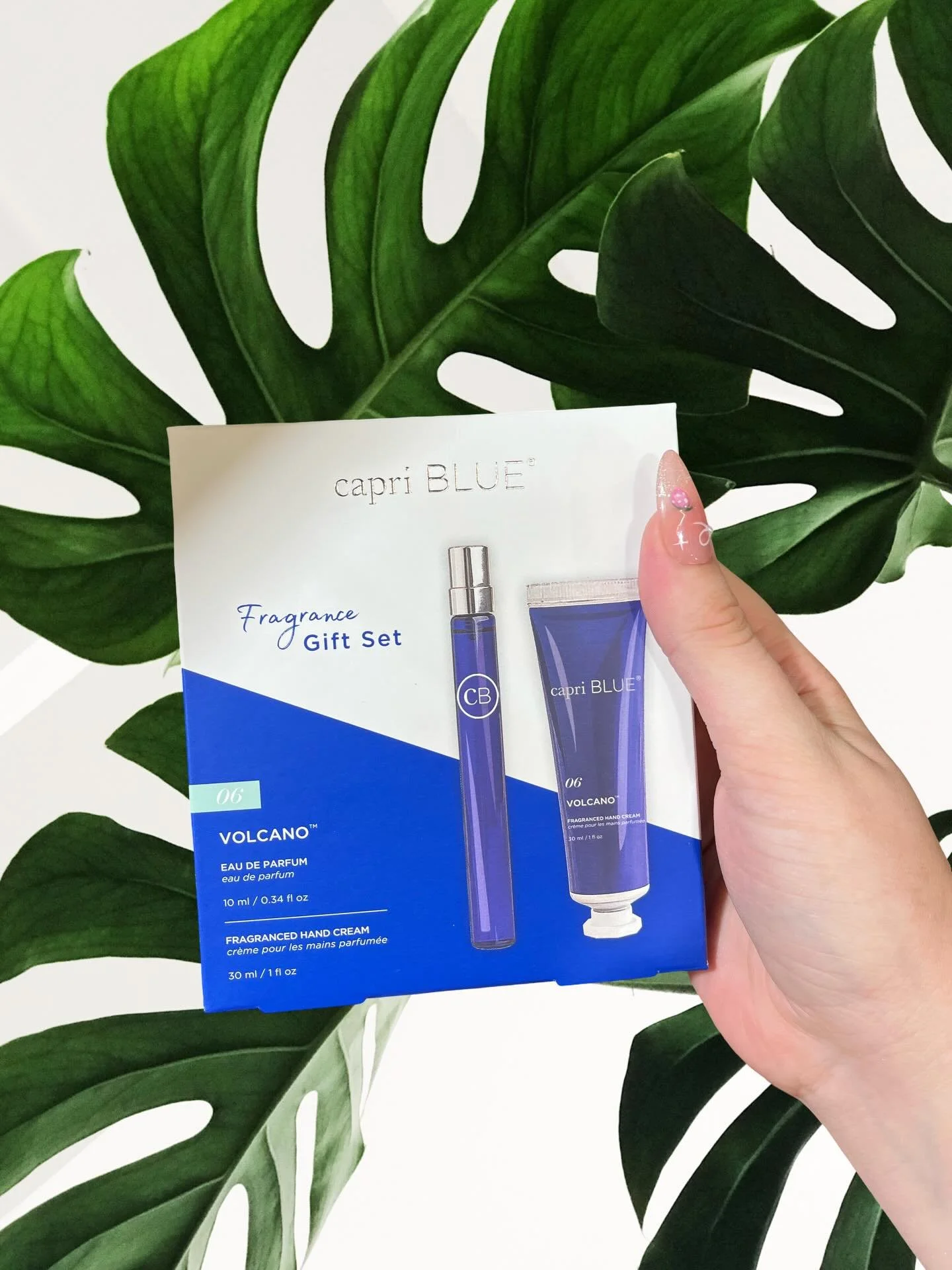 That signature Capri Blue scent = instant mood upgrade 💙 Shop all things @capribluecandles in stock now🤩 

Soaps, lotions, perfume, laundry detergent, bath bombs, candles and more! 
@capribluecandles 

&mdash;&mdash;&mdash;&mdash;&mdash;&mdash;&mda