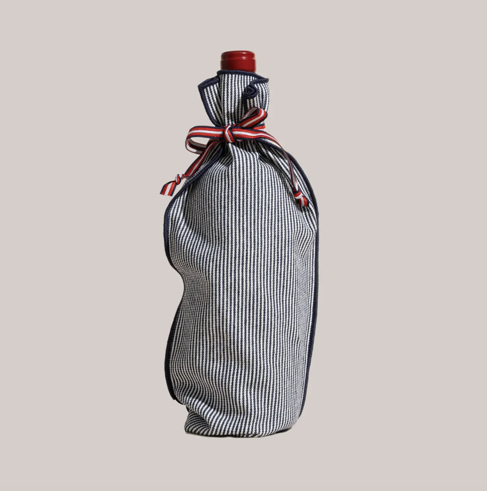 Custom Wine Bag — hand-monogrammed bags from Milly Monogram