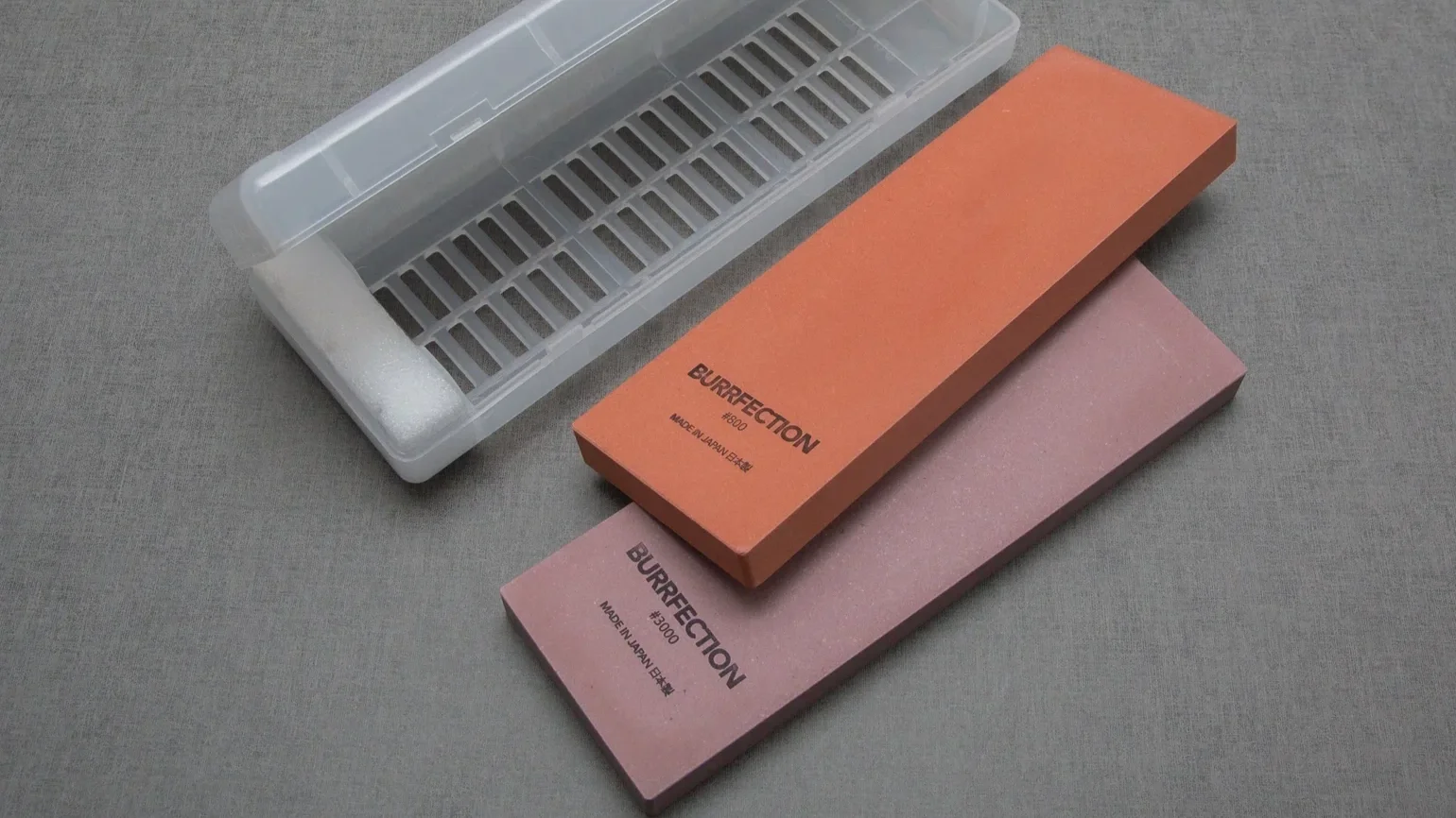 Naniwa Pro 3000 Review: The Ultimate "Sweet Spot" Whetstone