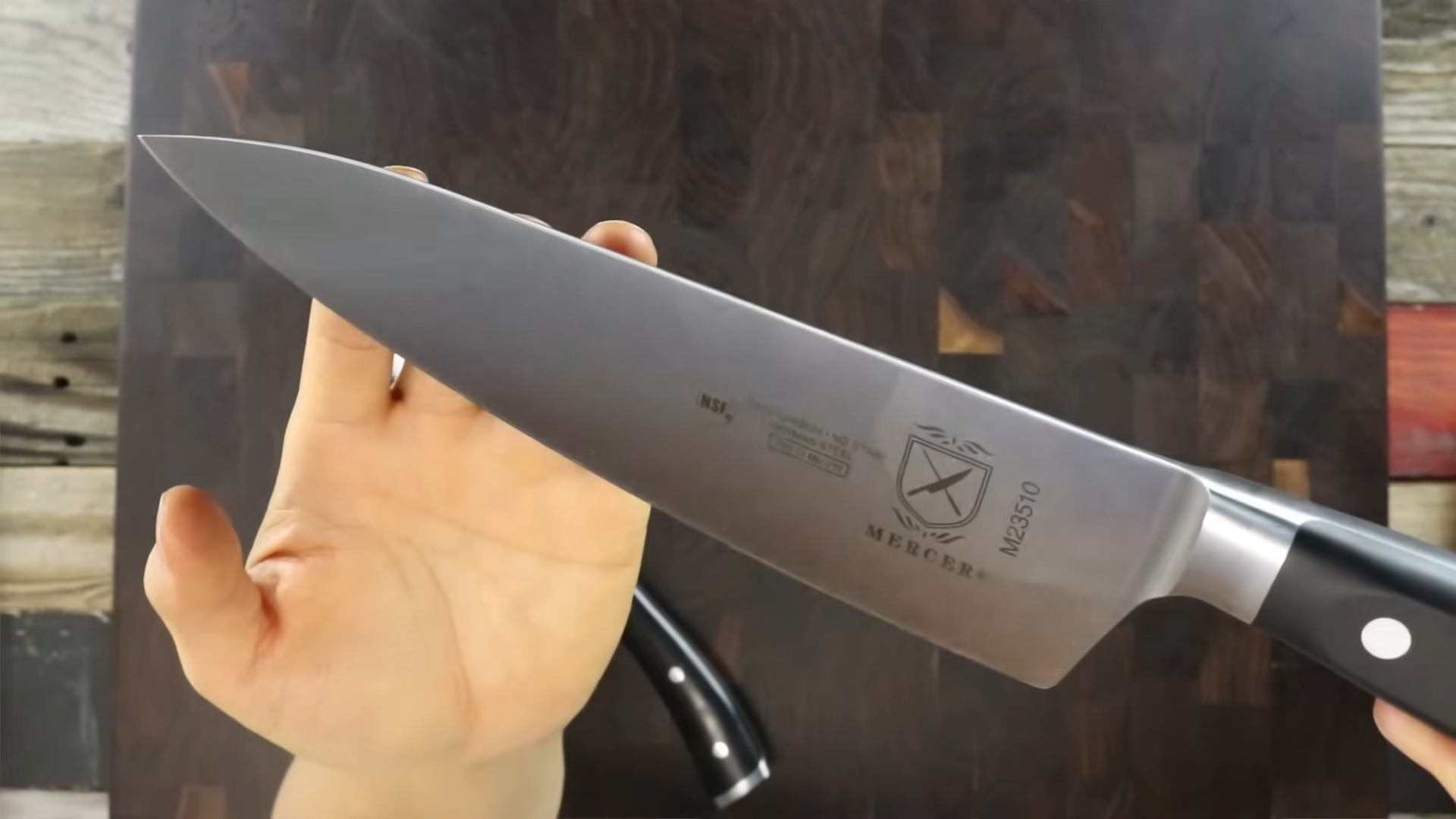 (187) $40 vs $160 knife 00-02-57.png