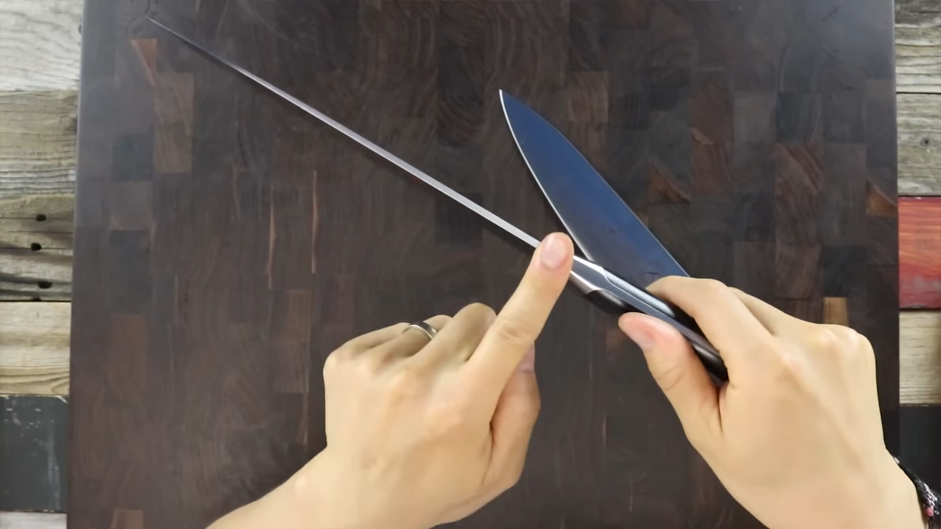 (187) $40 vs $160 knife 00-00-39.png