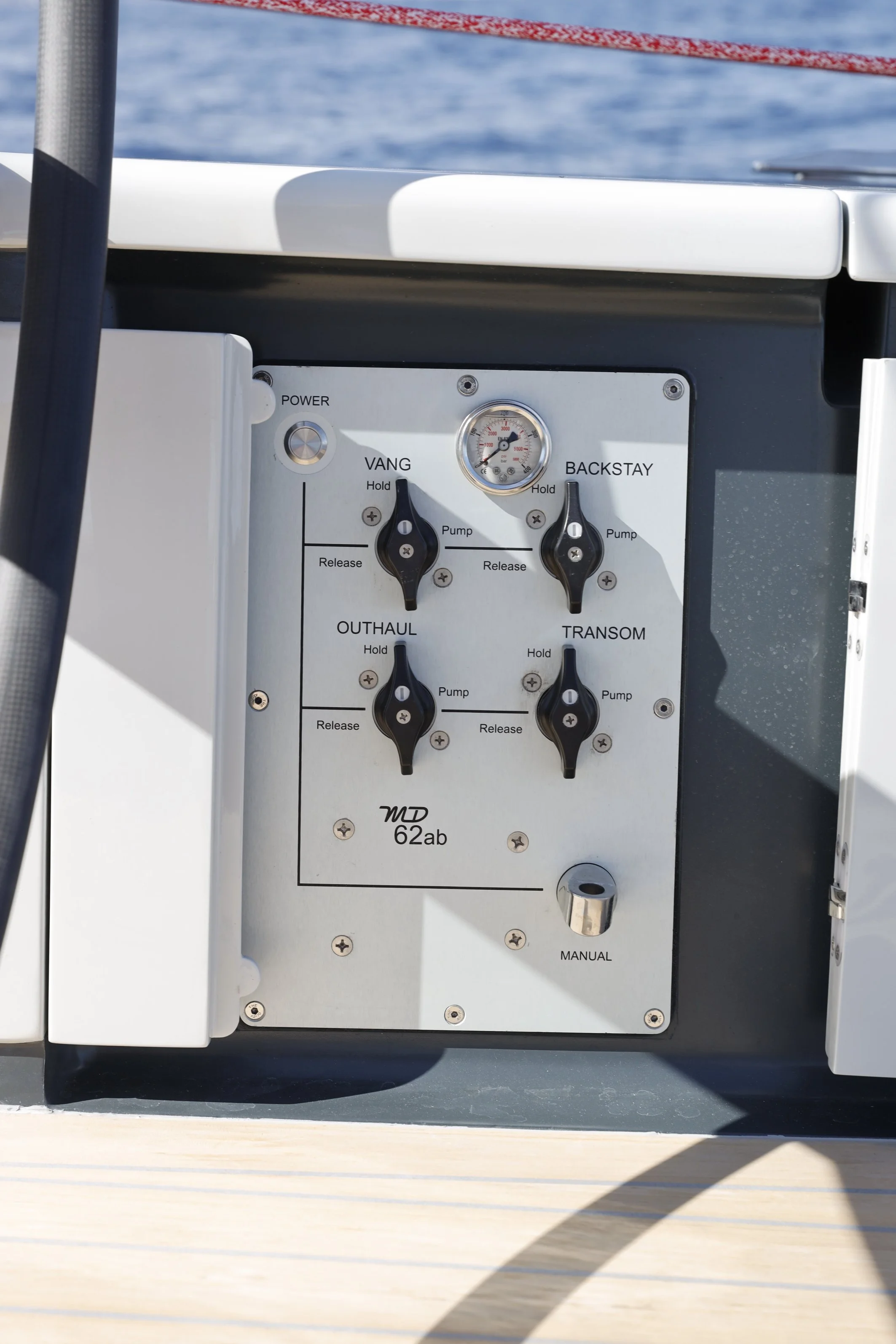 FOR SALE / DERIVA: Maxi Dolphin 62ab