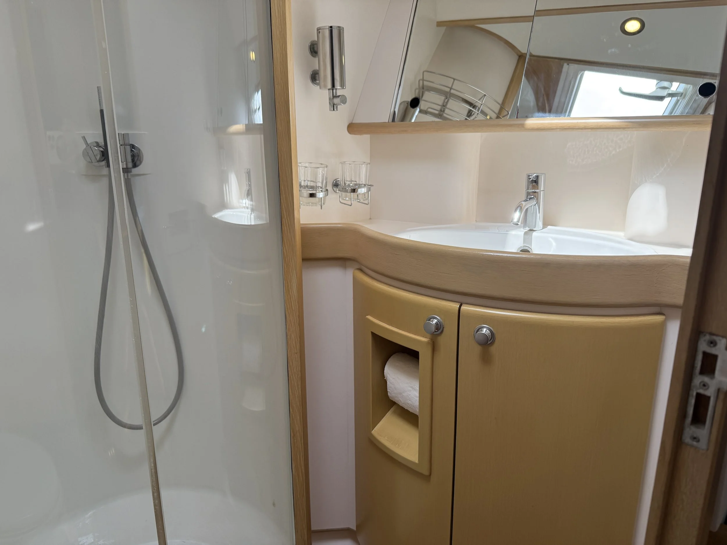 FOR SALE / VIRGIN LUCIA: 1997 Van de Stadt 56 w/ Lifting Keel, Spiroships Netherlands, Performance Cruiser