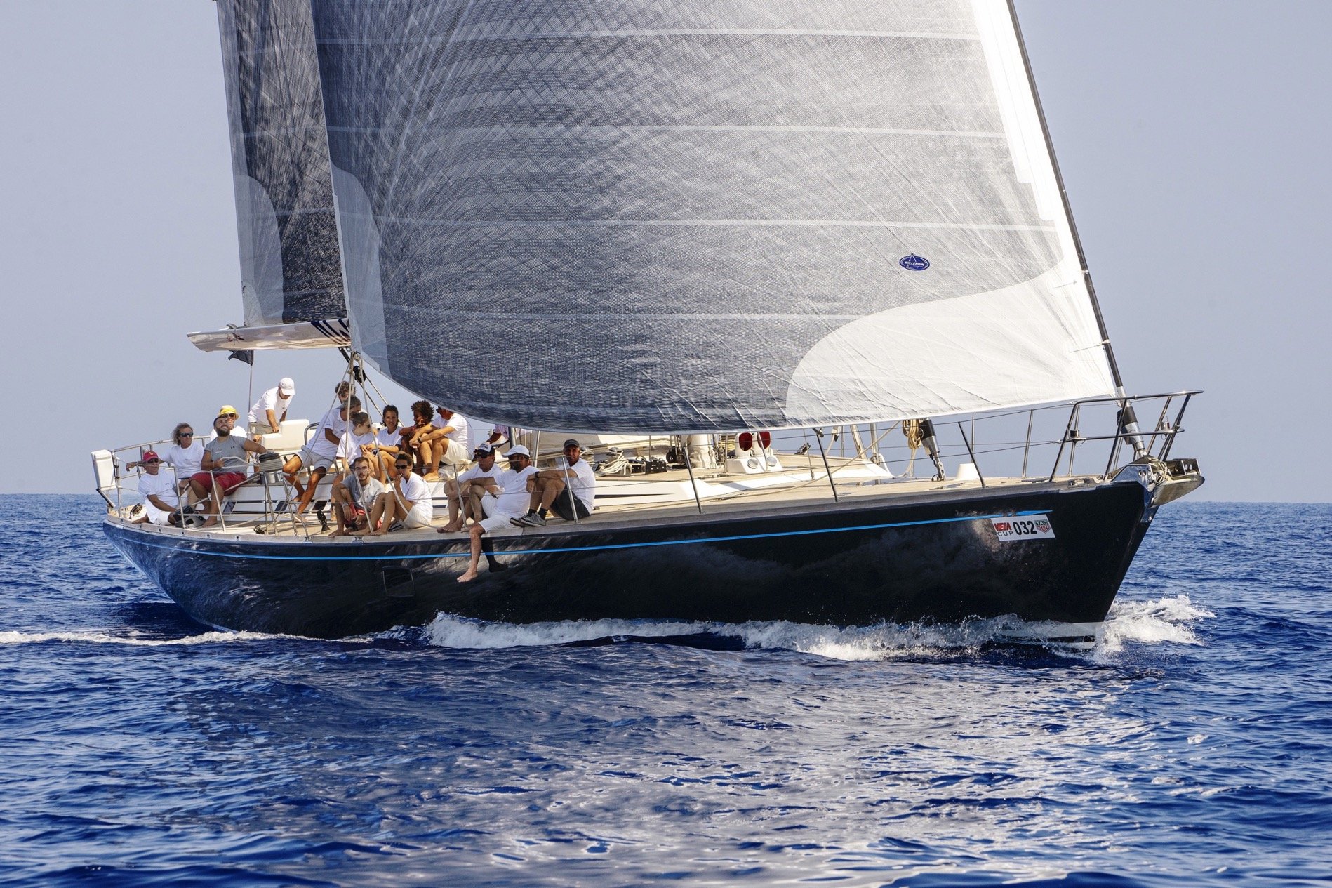 swan-77-mascalzone-latino-esternie.jpg