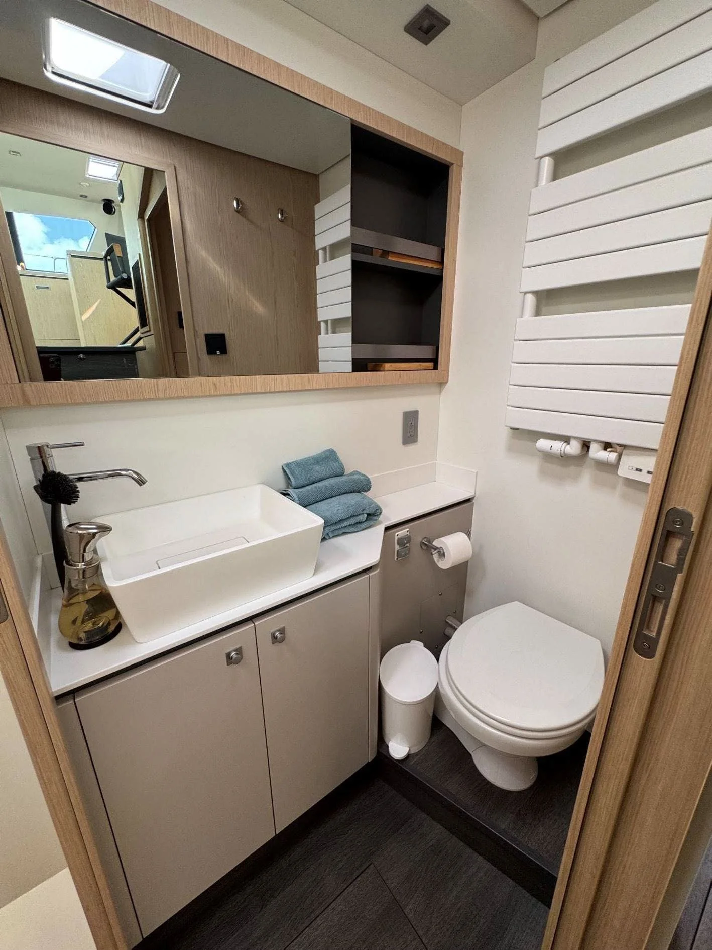 FOR SALE / AQUA TERRA I: Explocat 52, Aqua Terra I, Explocat 52², Garcia Yachts, Pierre Delion Naval Architect, Expedition Catamaran, Aluminium Cat