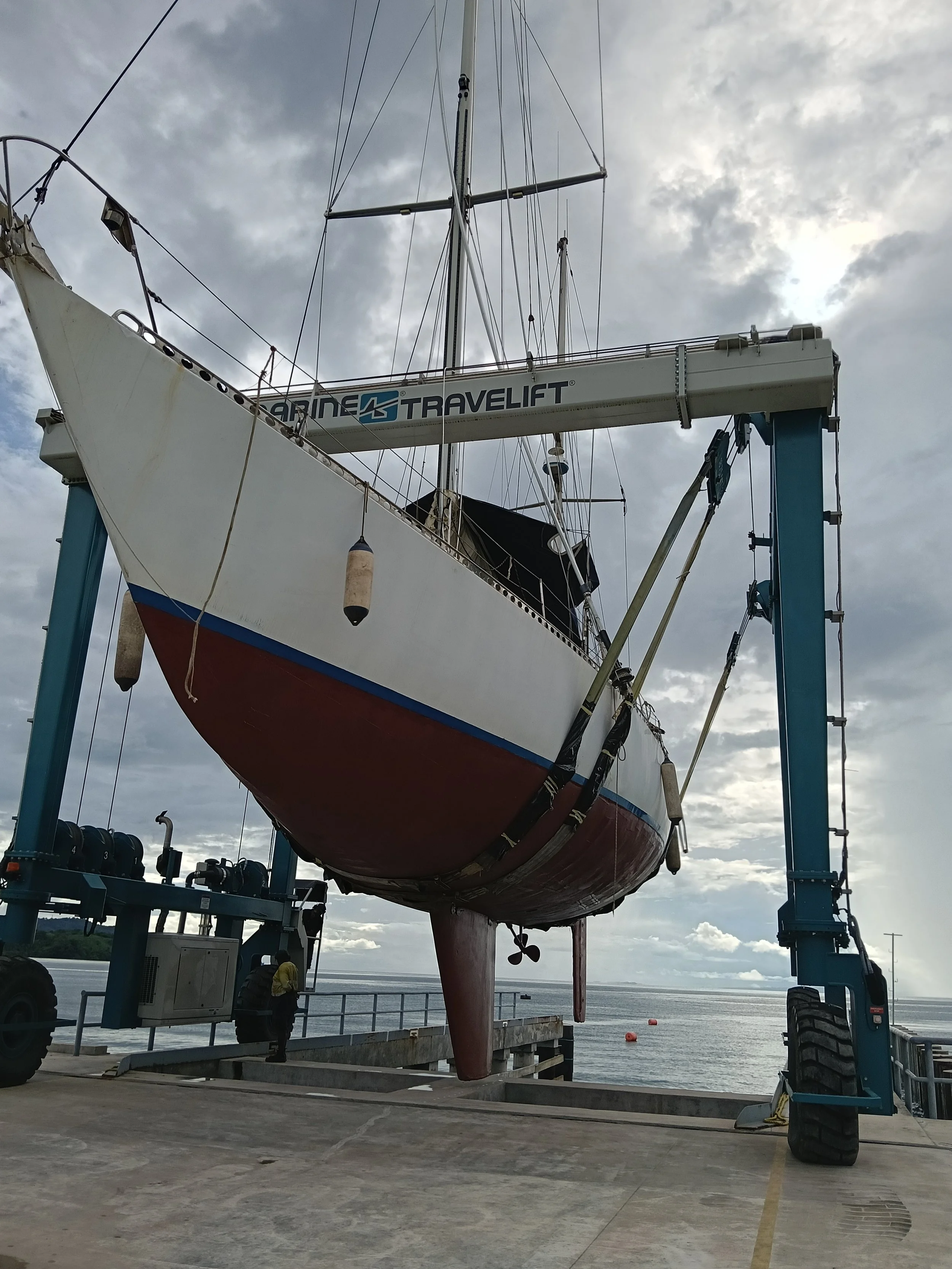 FOR SALE / DURLINDANA: Ernesto Sciomachen 69' Expedition Ketch