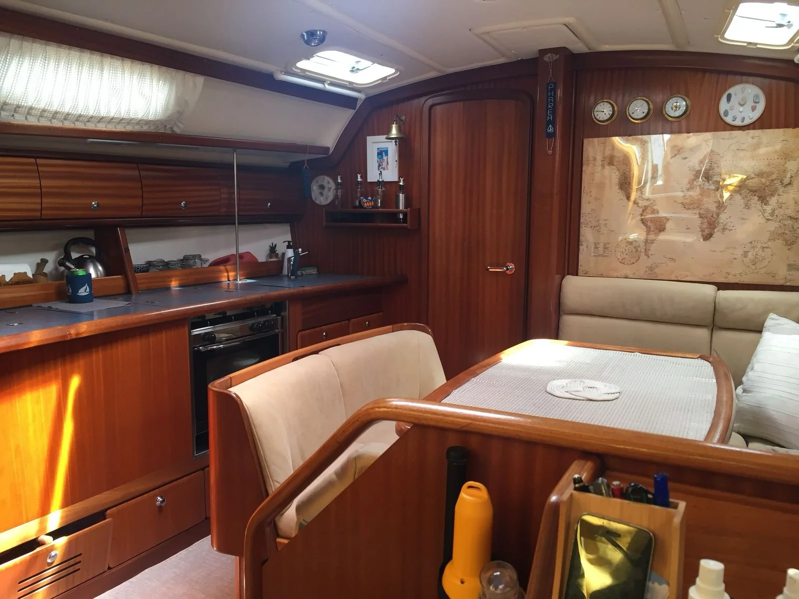 FOR SALE / PHAREA: Bavaria 40 Cruiser, Pharea, Bavaria 40 Cruiser, Bavaria Yachts Germany, Bavaria Yachtbau GmbH, 40' Cruiser, 40' Yacht, 2002 Bavaria 40