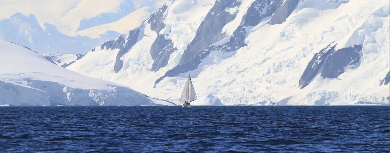 FOR SALE / DURLINDANA: Ernesto Sciomachen 69' Expedition Ketch