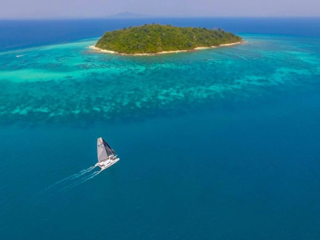 FOR SALE: LA SURPRISE - Alibi 65 - Loïc Goepfert, Julien Boucher, Apparent Wind Activities, La Surprise, Alibi Catamarans, Alibi 65, Performance Catamaran, 2015 Alibi Catamaran, Fast Multihull, Charter Catamaran