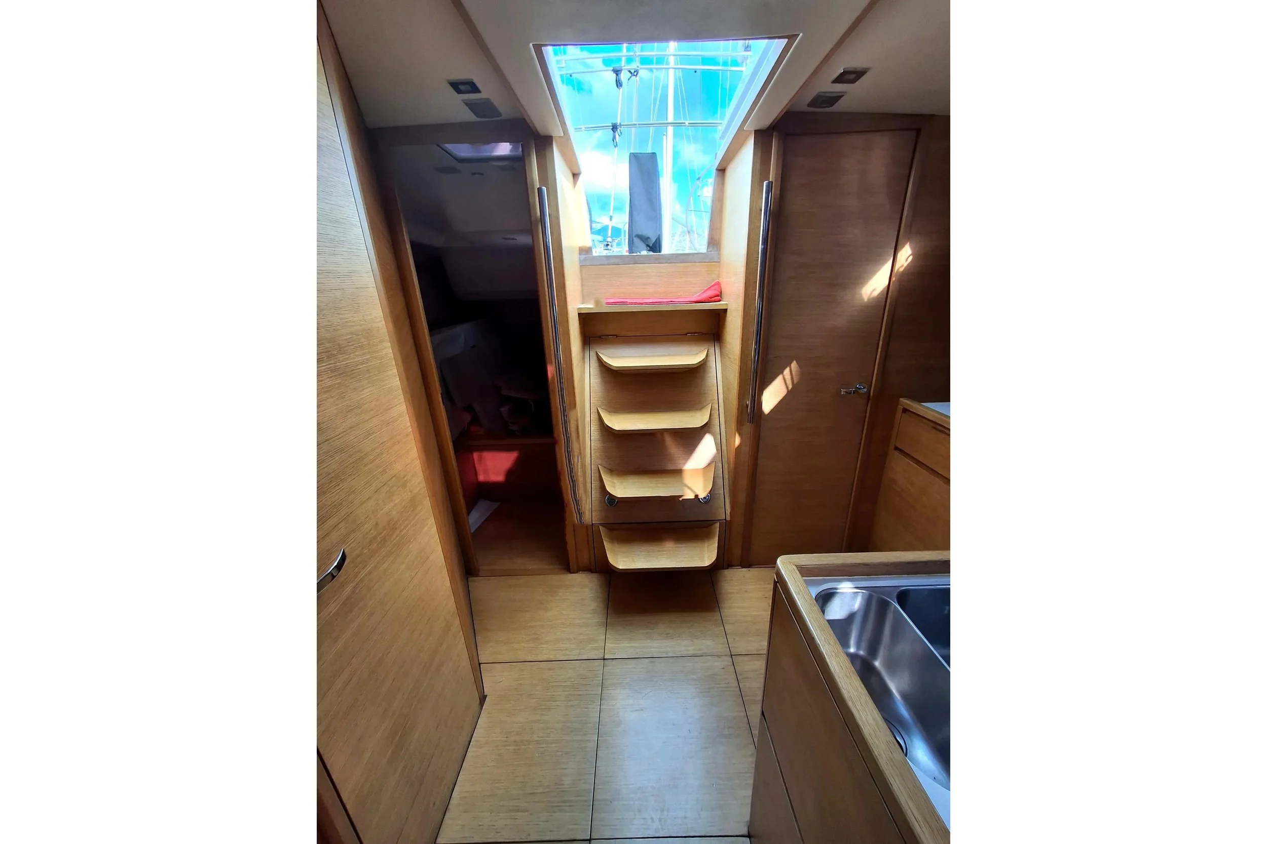 FOR SALE / NAUSICAA: 2022 Solaris 44, Javier Soto Acebal, 3-Studio & Solaris Design Team, Solaris Design Team