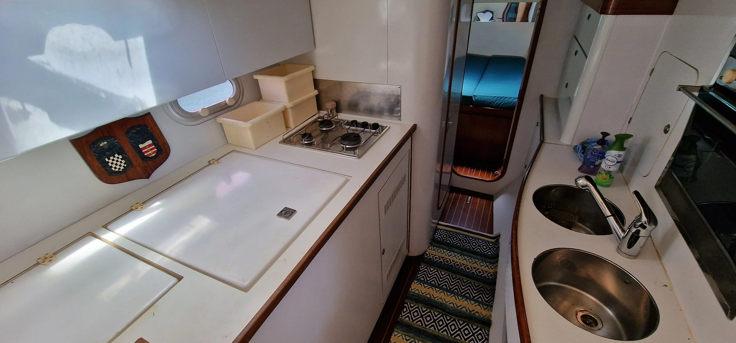 FOR SALE / LAMBADA: Lagoon 47 VPLP Catamaran. VPLP, JTA, Jeanneau Techniques Avancées, Van Peteghem/Lauriot-Prevost, Classic Cruising Catamaran, Classic Lagoon