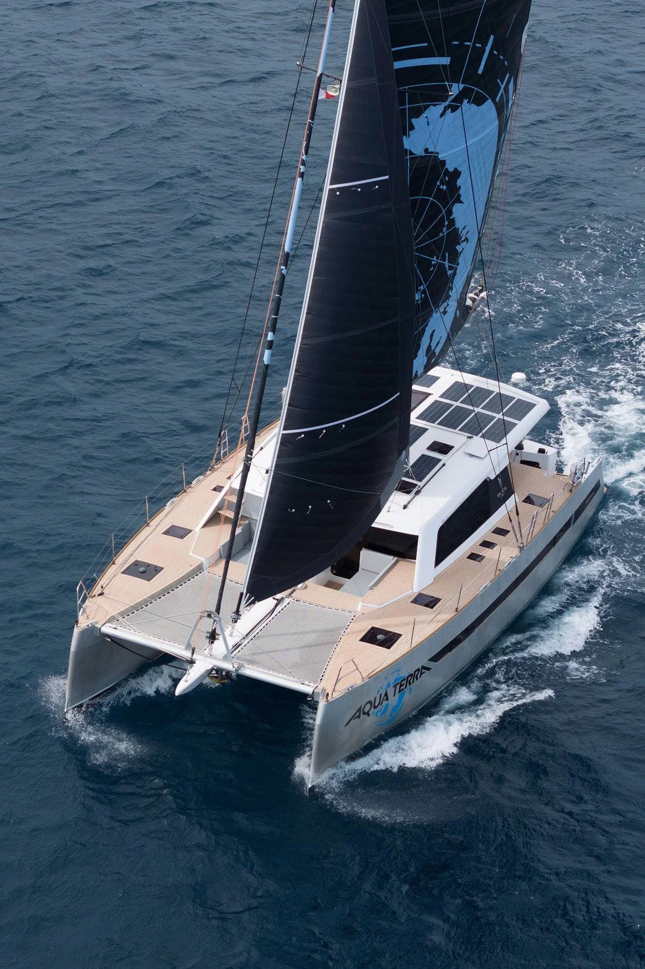 FOR SALE / AQUA TERRA I: Explocat 52, Aqua Terra I, Explocat 52², Garcia Yachts, Pierre Delion Naval Architect, Expedition Catamaran, Aluminium Cat