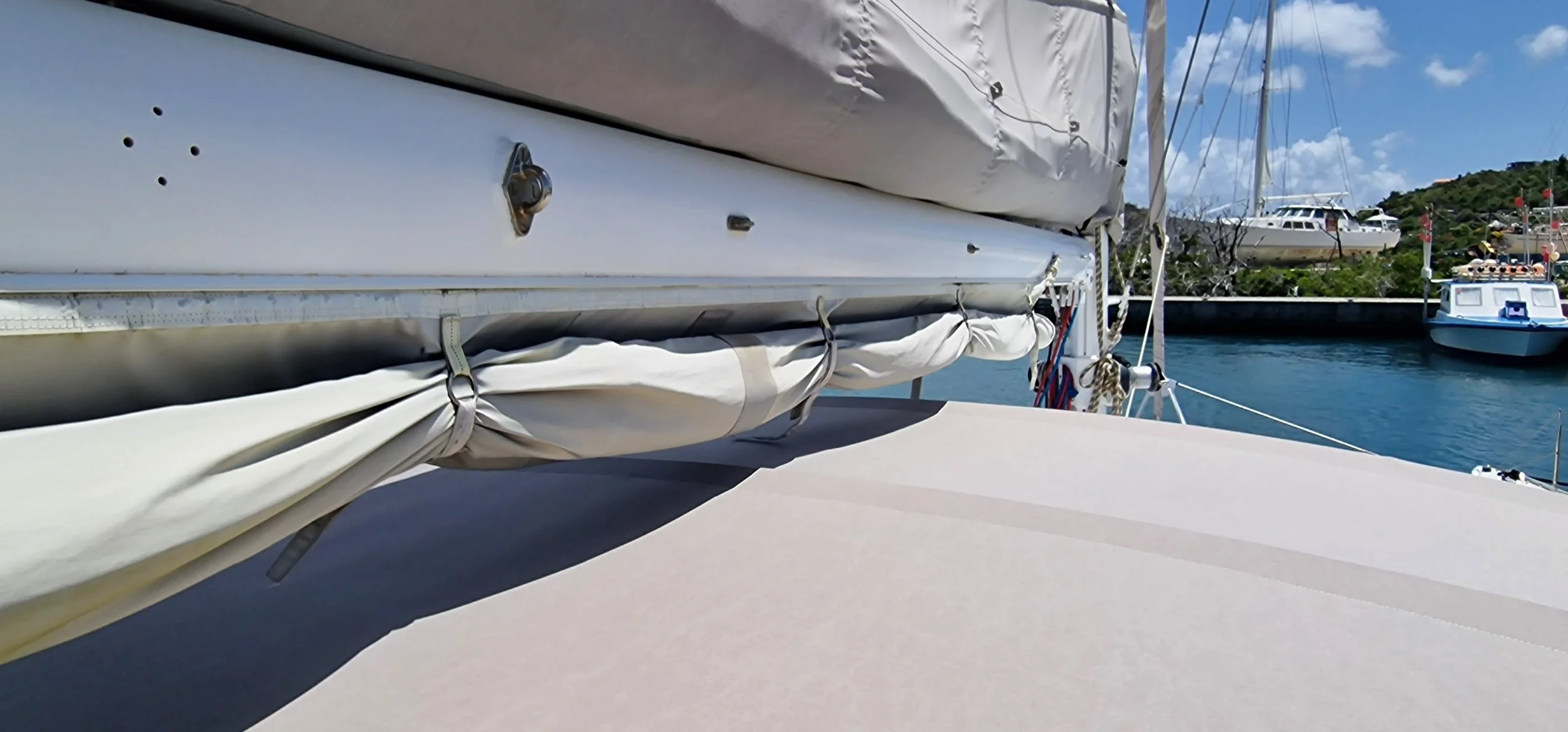 FOR SALE / LAMBADA: Lagoon 47 VPLP Catamaran. VPLP, JTA, Jeanneau Techniques Avancées, Van Peteghem/Lauriot-Prevost, Classic Cruising Catamaran, Classic Lagoon