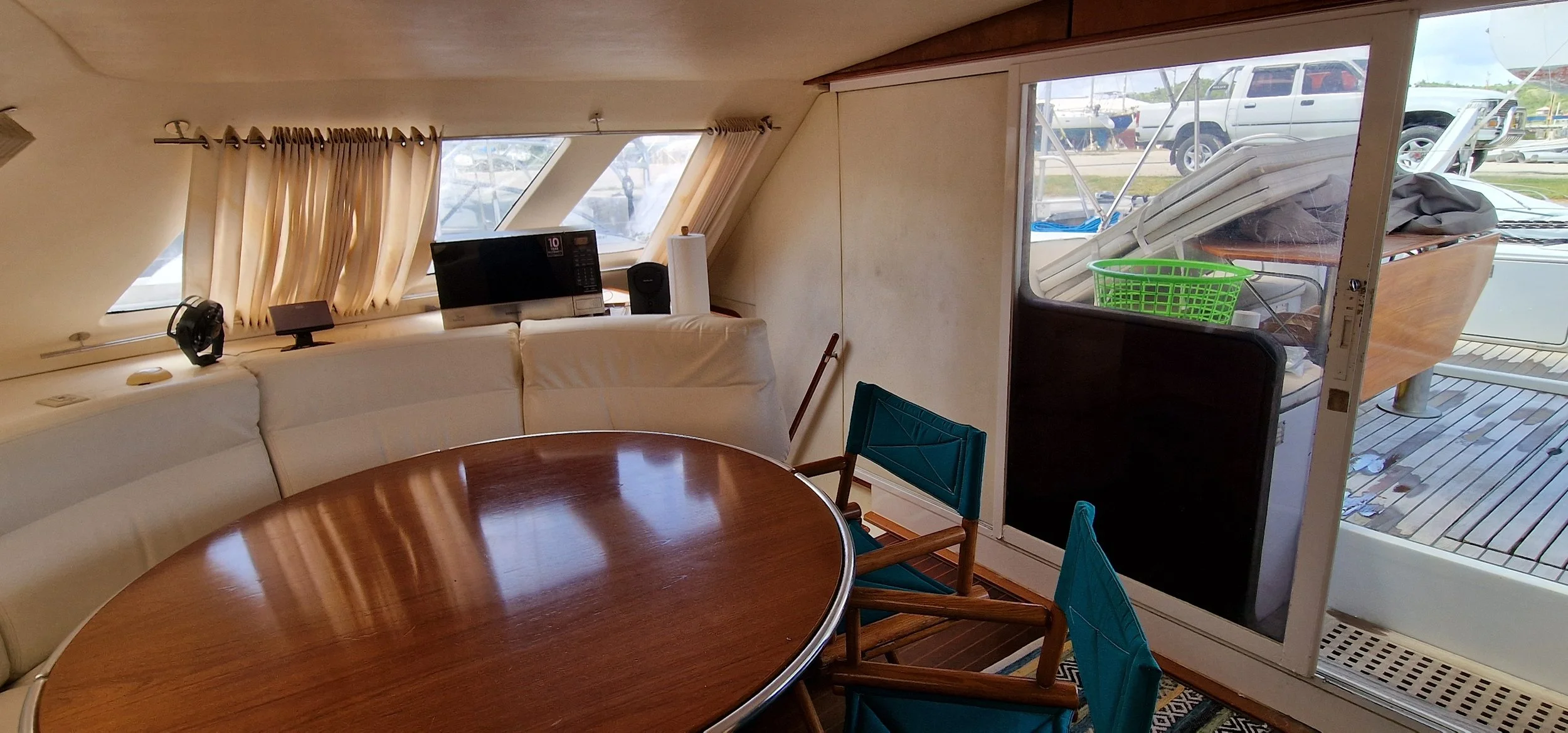 FOR SALE / LAMBADA: Lagoon 47 VPLP Catamaran. VPLP, JTA, Jeanneau Techniques Avancées, Van Peteghem/Lauriot-Prevost, Classic Cruising Catamaran, Classic Lagoon
