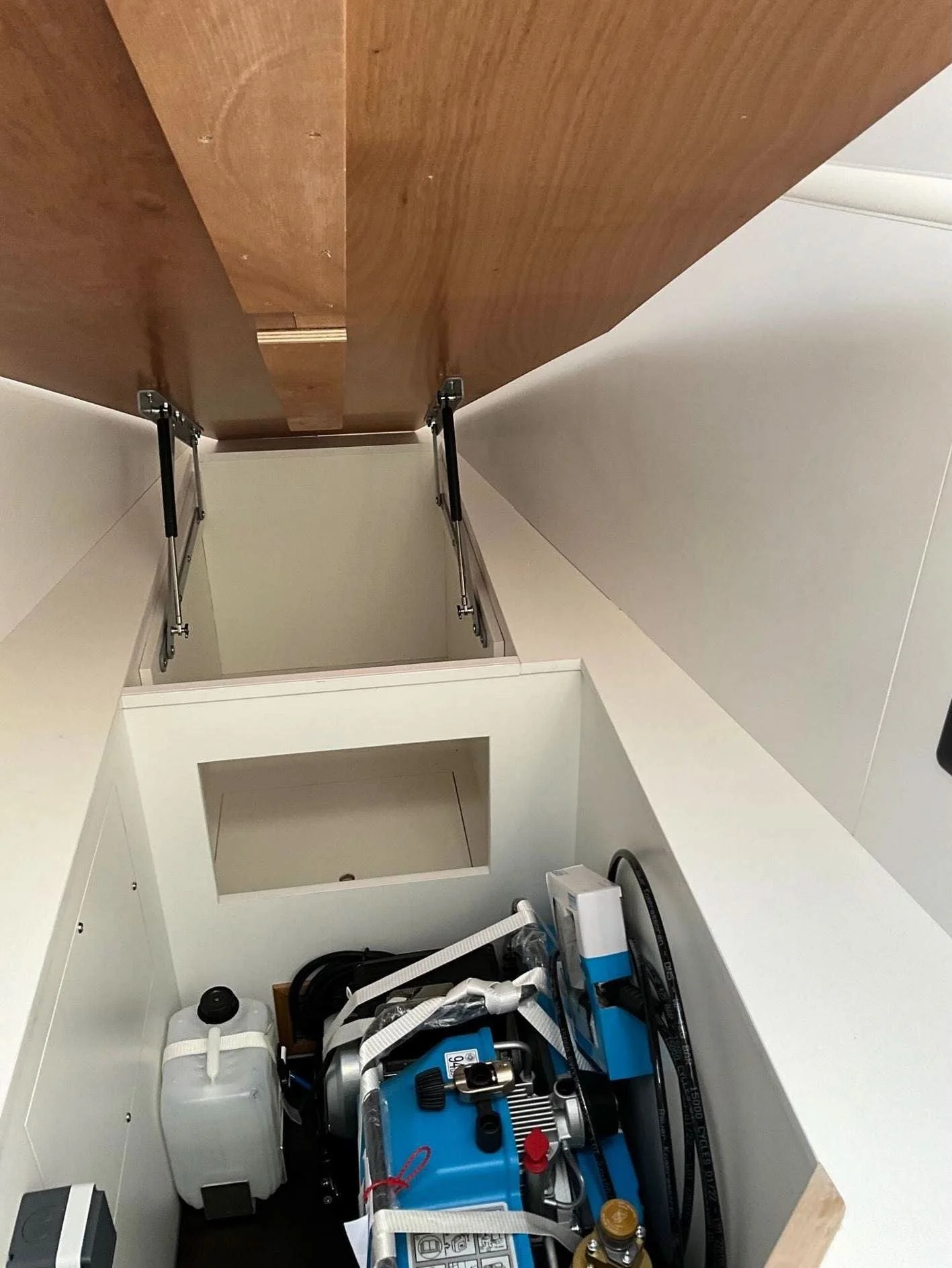 FOR SALE / AQUA TERRA I: Explocat 52, Aqua Terra I, Explocat 52², Garcia Yachts, Pierre Delion Naval Architect, Expedition Catamaran, Aluminium Cat