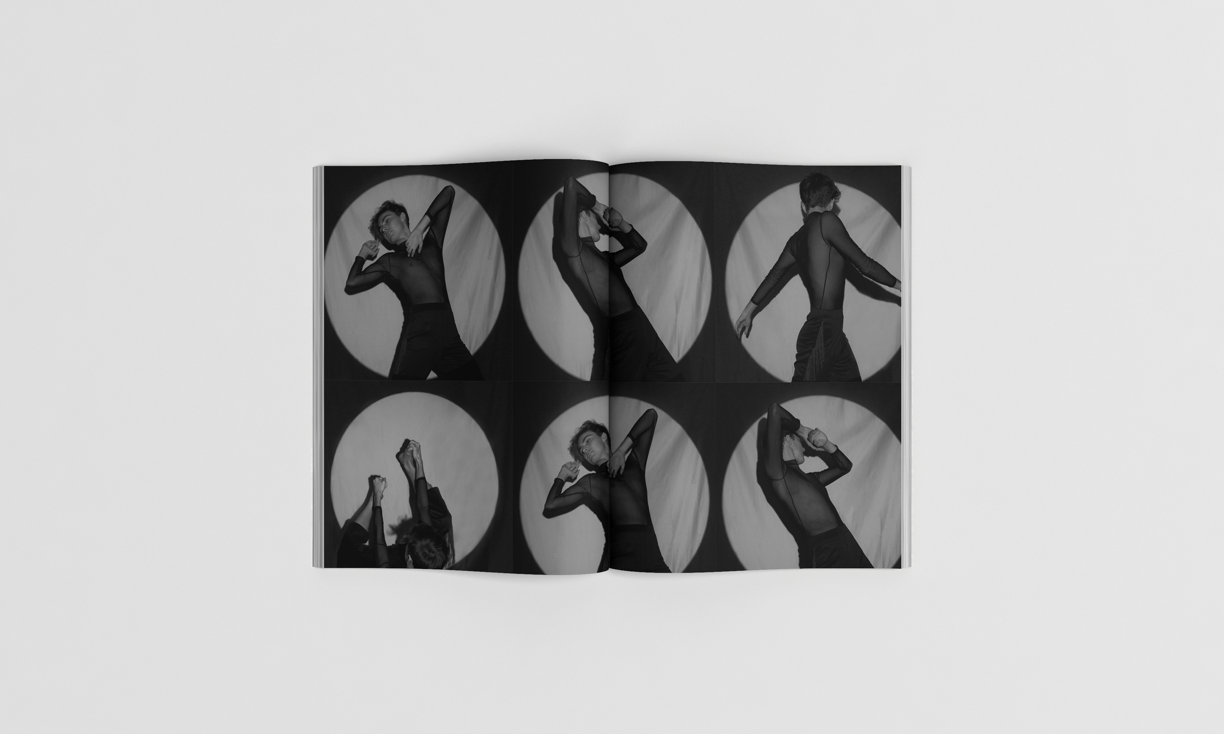 Photo Grid Spread.png