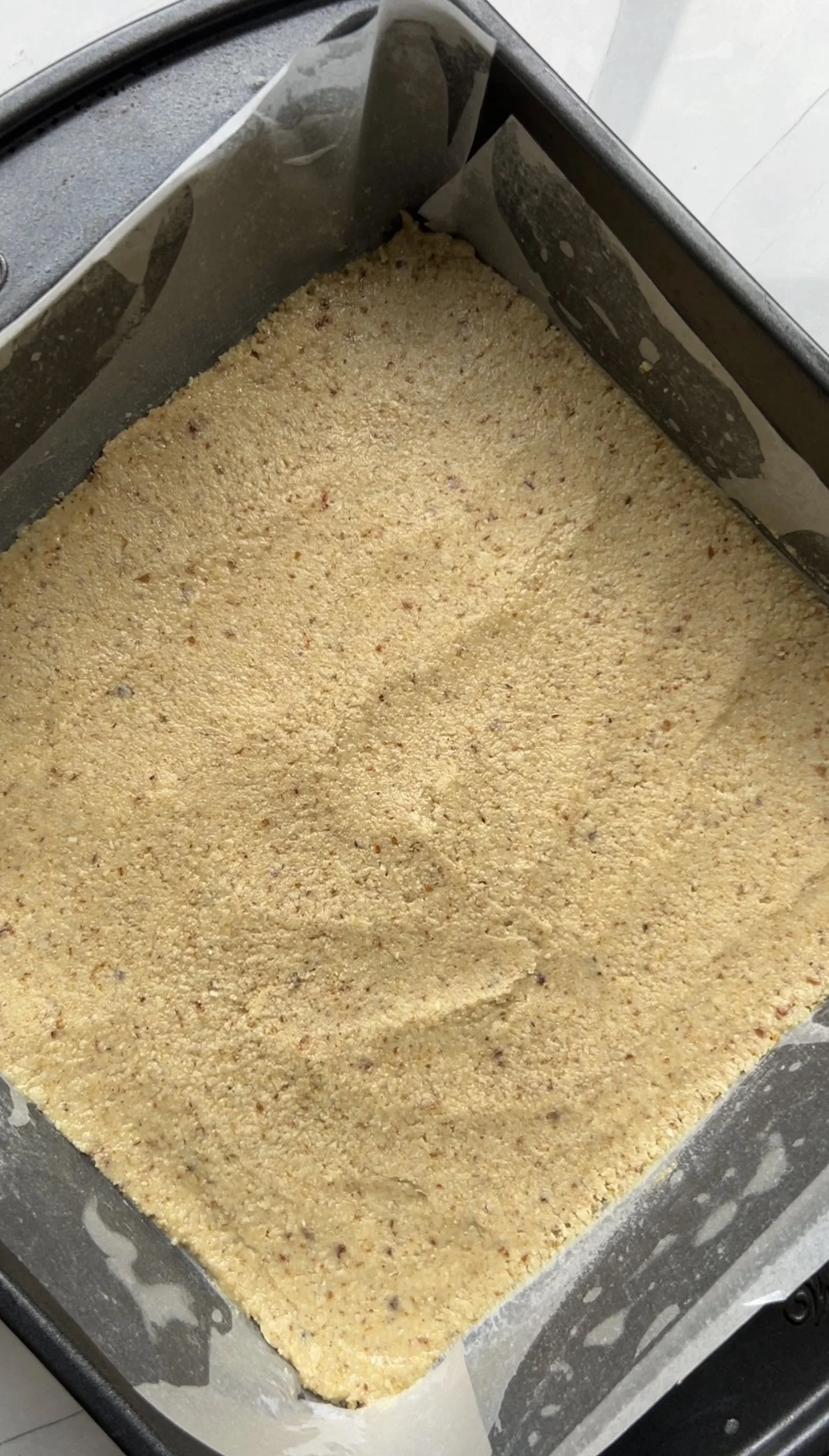 PB-and-jelly-protein-bar-recipe-good-life-juice5.PNG