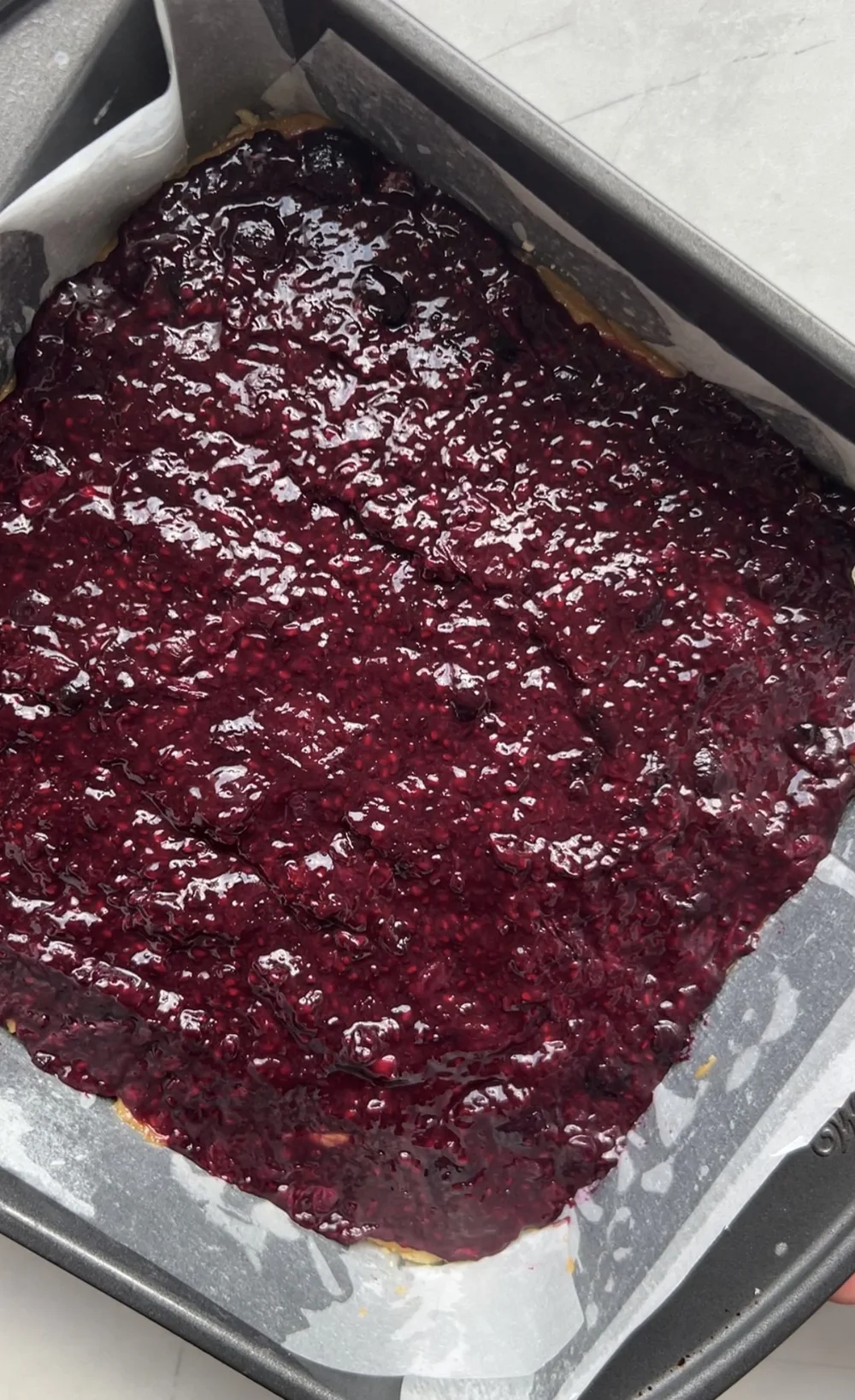 PB-and-jelly-protein-bar-recipe-good-life-juice4.PNG