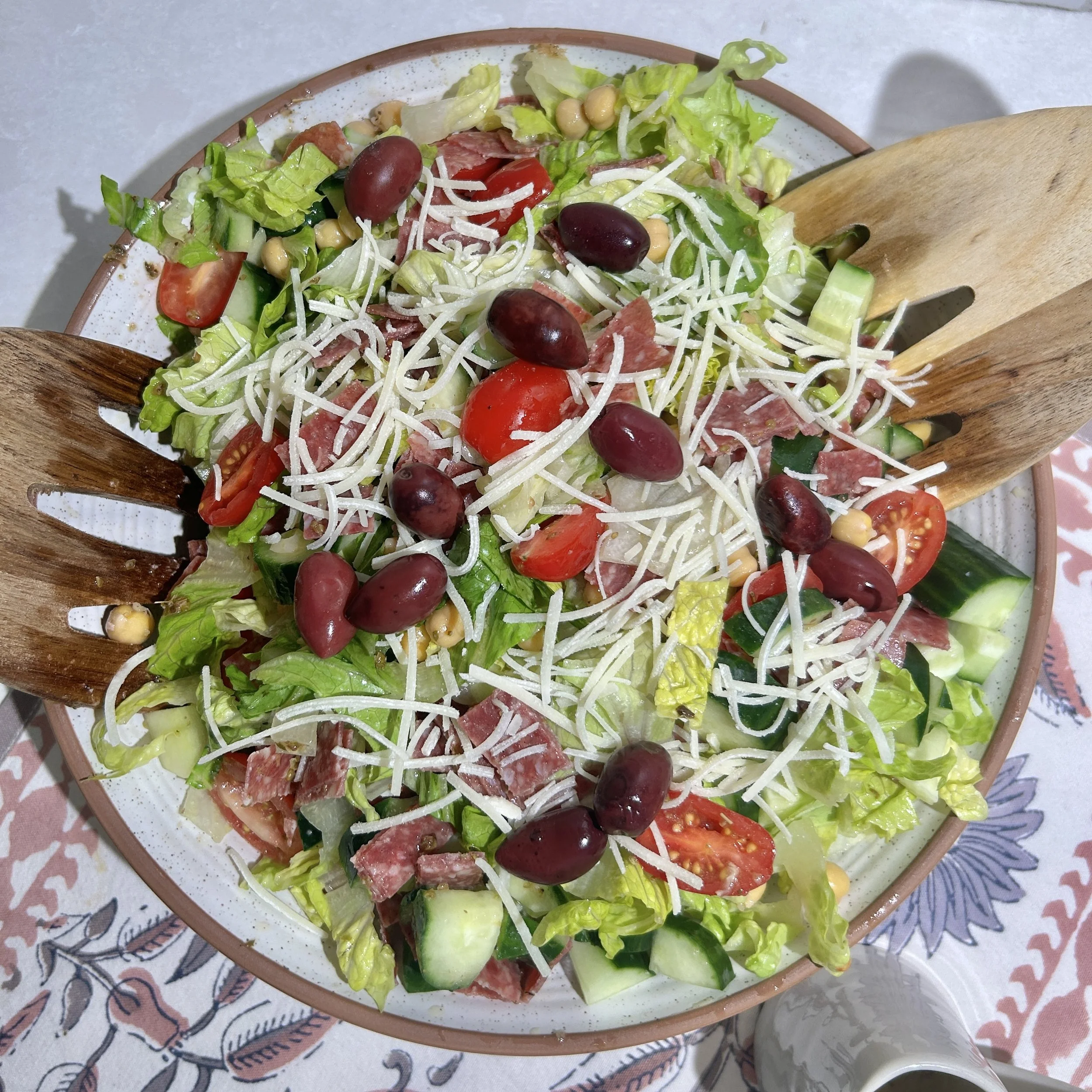 viral-italian-chopped-salad-good-life-juice.JPG