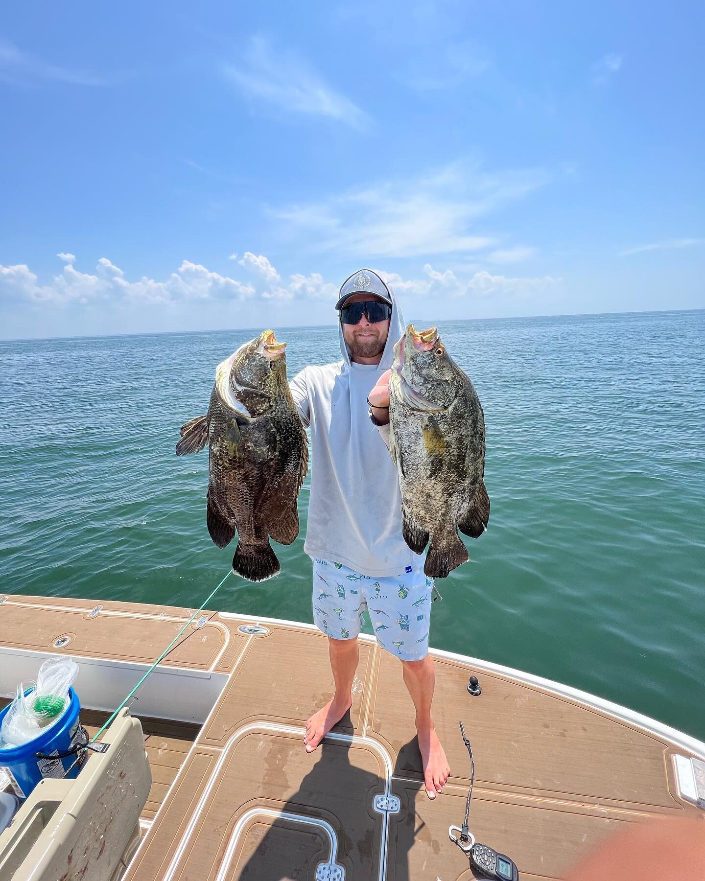 Check out these tails! 👀 

#fishtheburgcharters #tampabay #tripletail #redfish #stpete #fishing🎣 #florida #shimano #bass