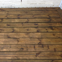 Decking Cleaning Services 4