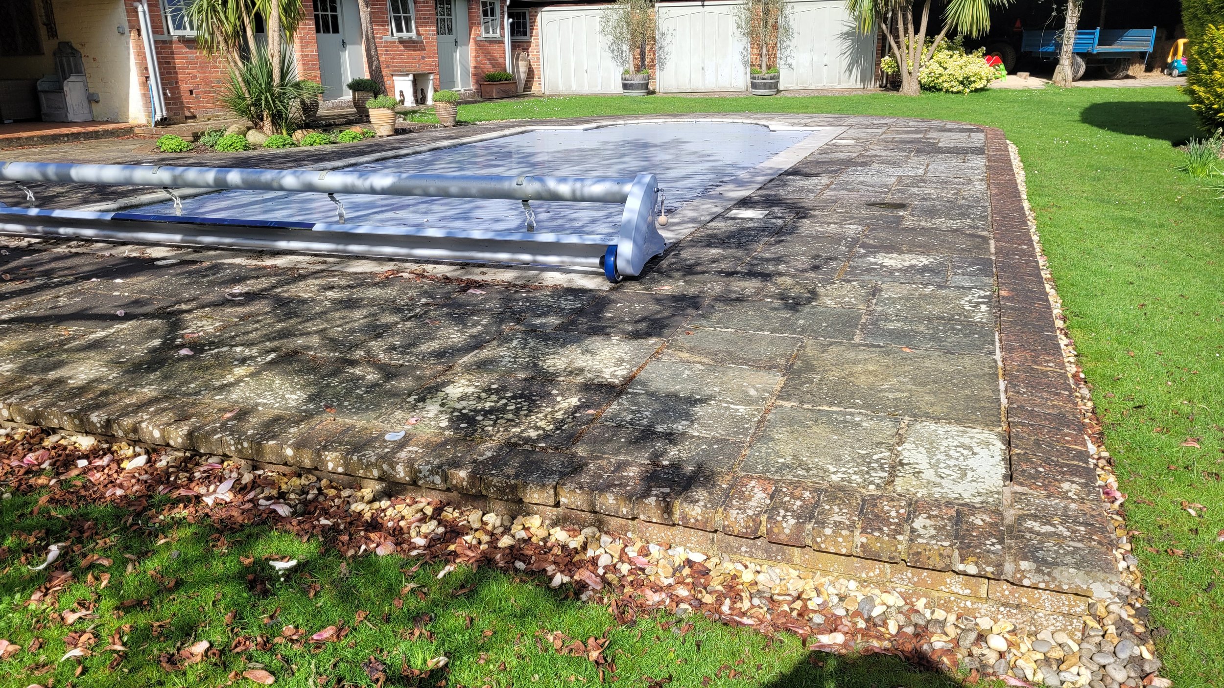 Swimming pool surround cleaning service by The Jet Wash Fella 4
