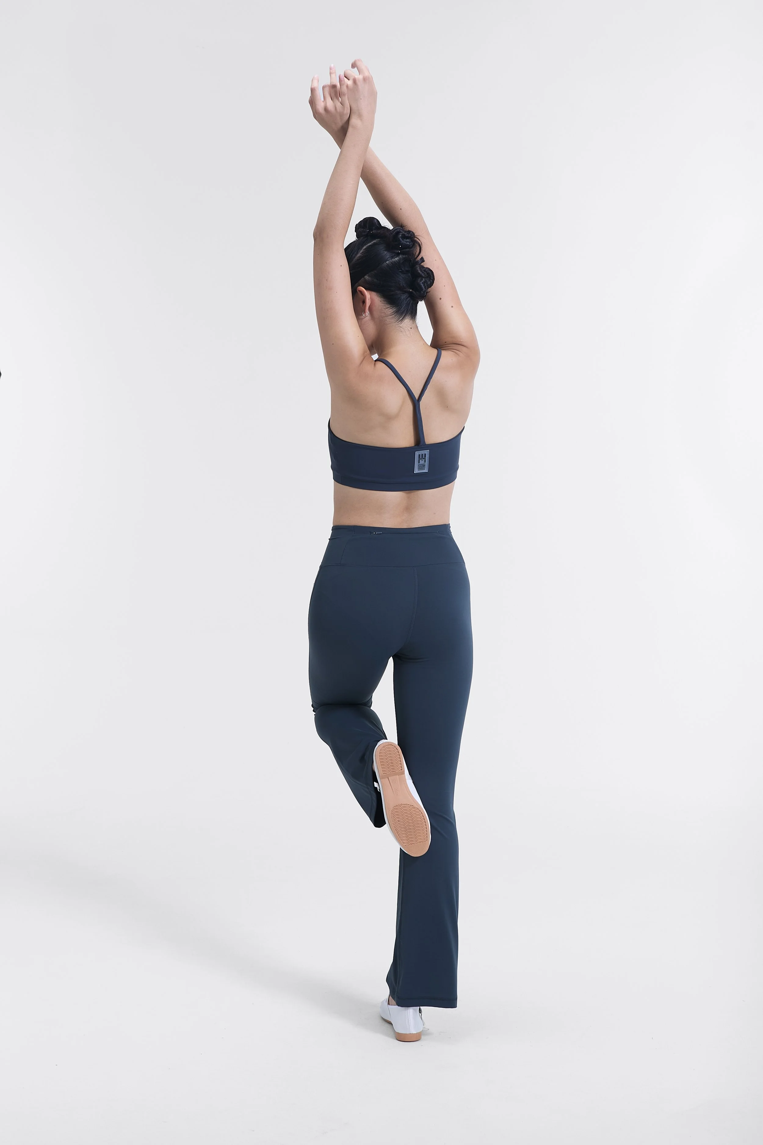 SUMLONDON-Lookbook-191.jpg