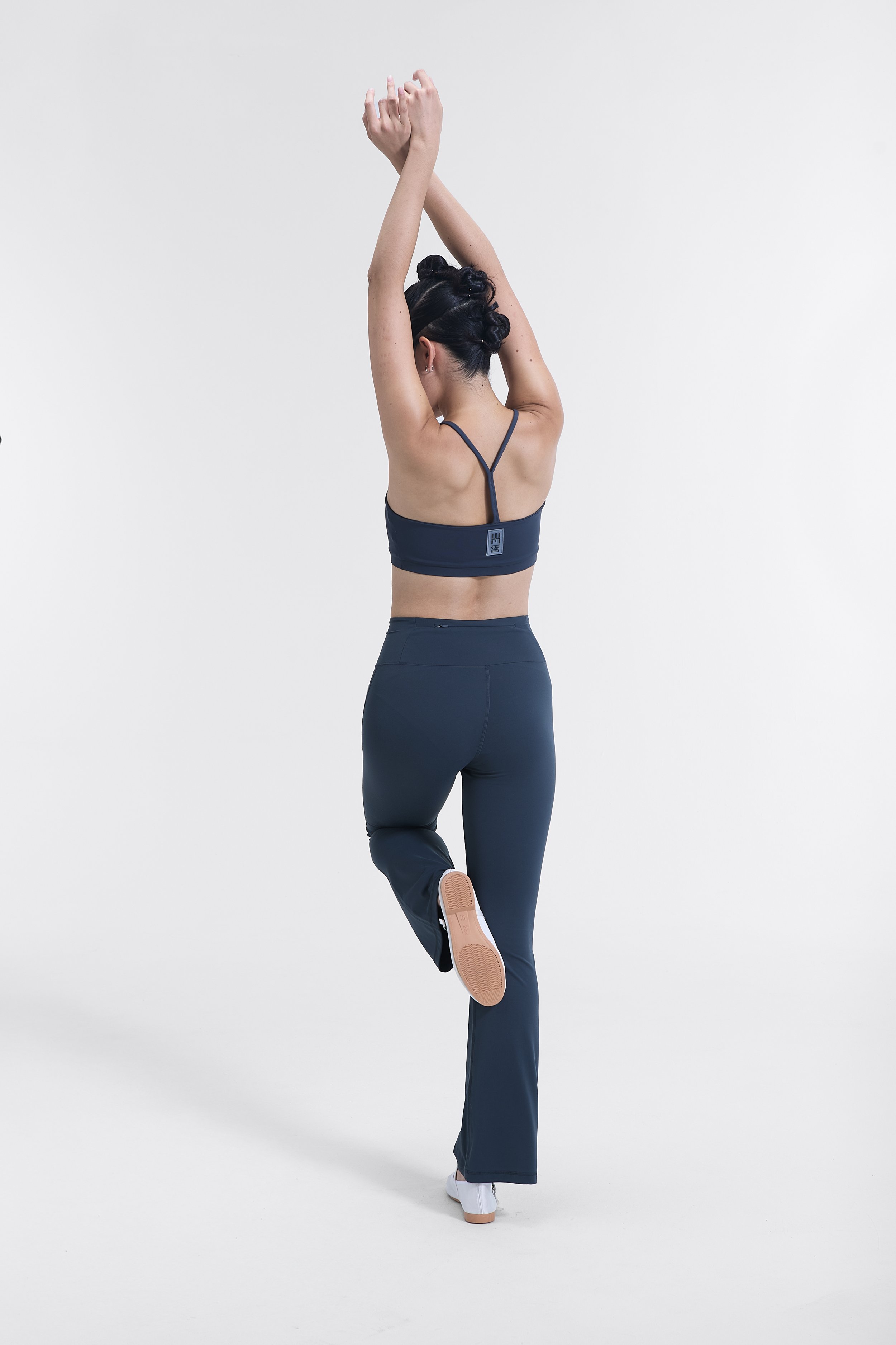 SUMLONDON-Lookbook-191.jpg