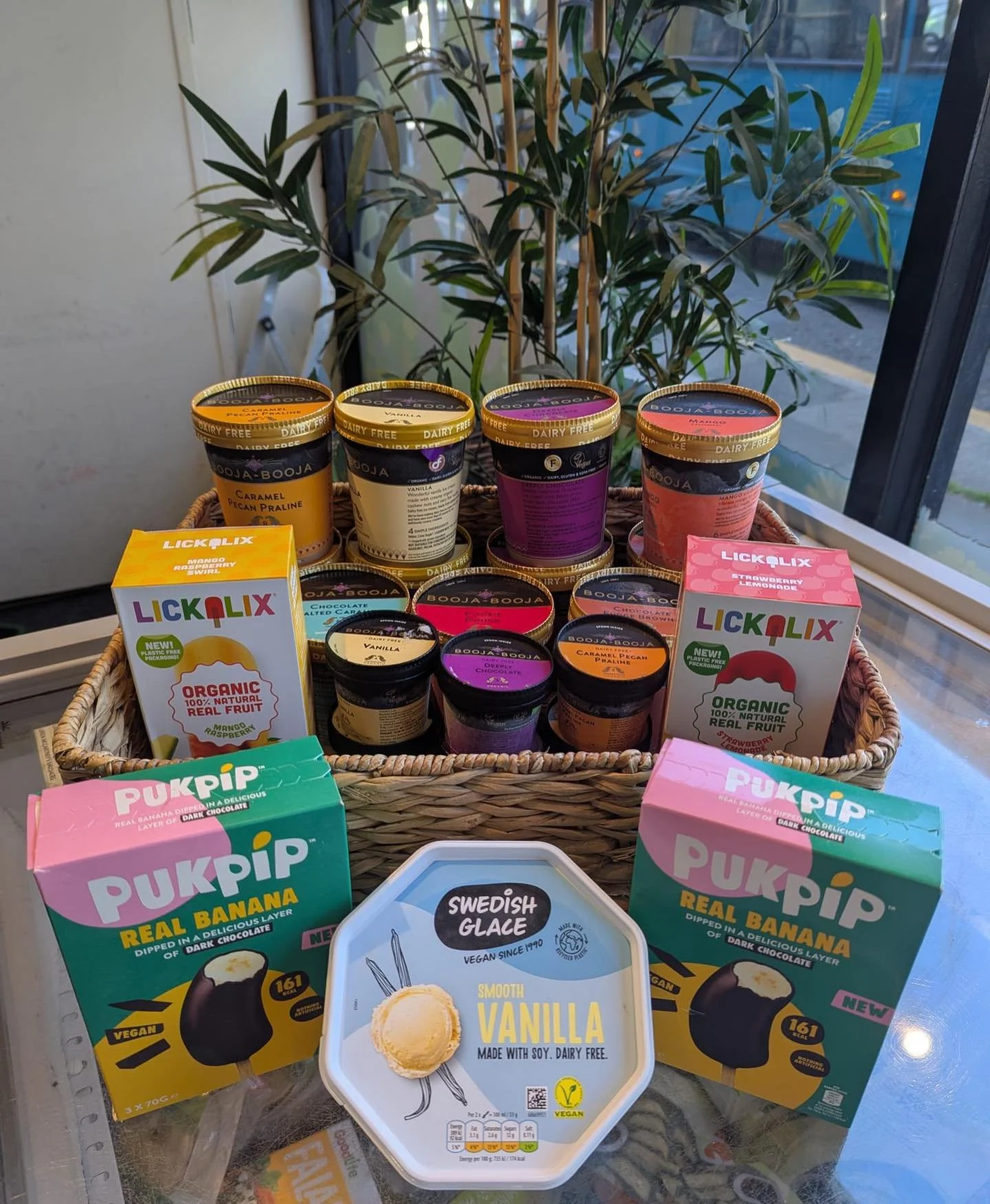 Sunny days call for ice cream ☀️🍦
We&rsquo;re stocked up on some seriously good vegan treats &mdash; from creamy Booja-Booja tubs to fruity Lickalix pops and chocolatey Pukpip banana bites. Perfect for a little cool-down in the sunshine 🌱