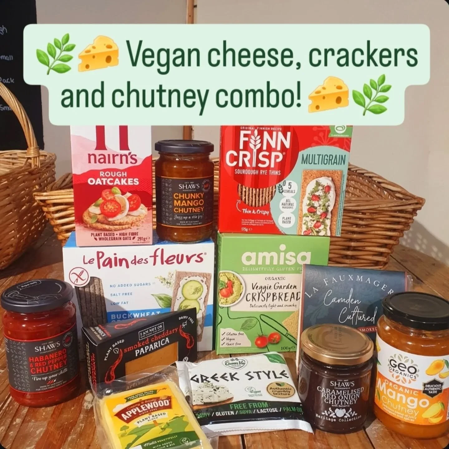 💜🥕🧀 🌿 You can't beat the classic combination of cheese, crackers and chutney - so why not make it vegan? 🌿🧀🥕💜

You can find everything you need here on our shelves! Creamy vegan cheese paired with crisp crackers and rich, flavour-packed chutn
