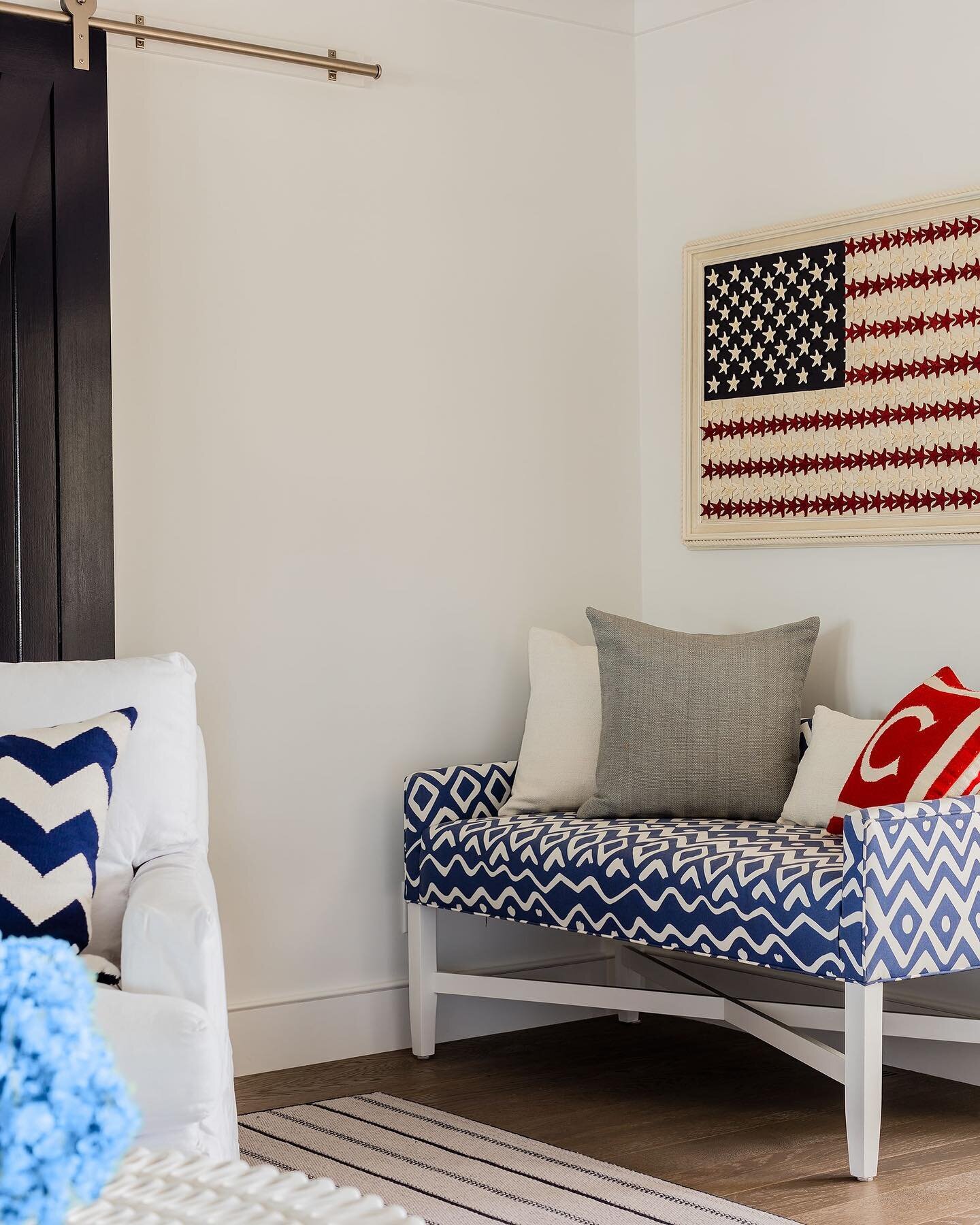 Happy 4th of July! 🇺🇸

📸 by @michaeljleephotography

.
.
.

#nancyhillinteriors #nancyhill #nhi #interiordesign #interiordecorating #interiordesigner #interiordecor #interior #interiors #design #decor #homedecor #home #newengland #boston #capecod 