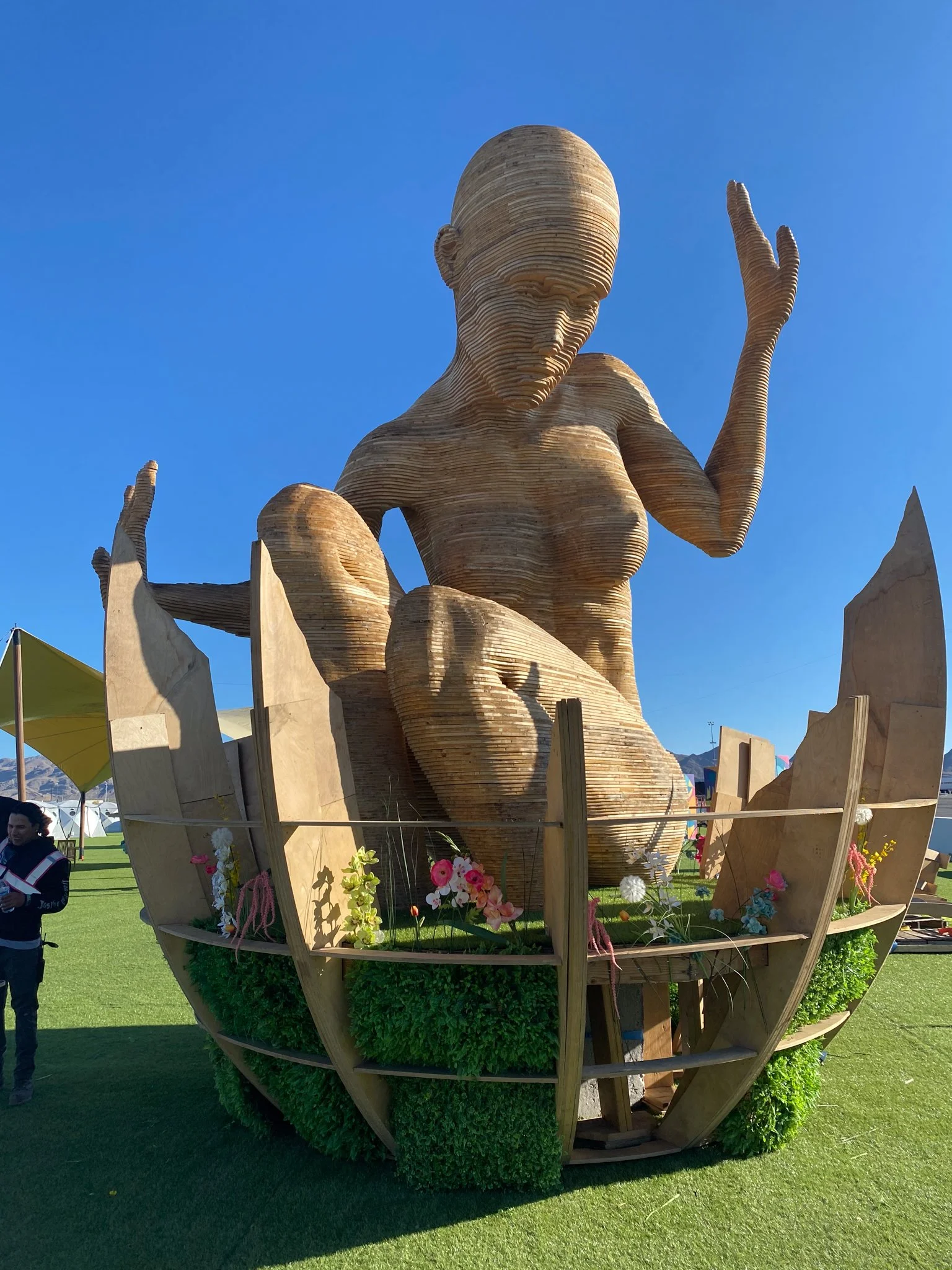 Art Operations for Insomniac's Electric Daisy Carnival