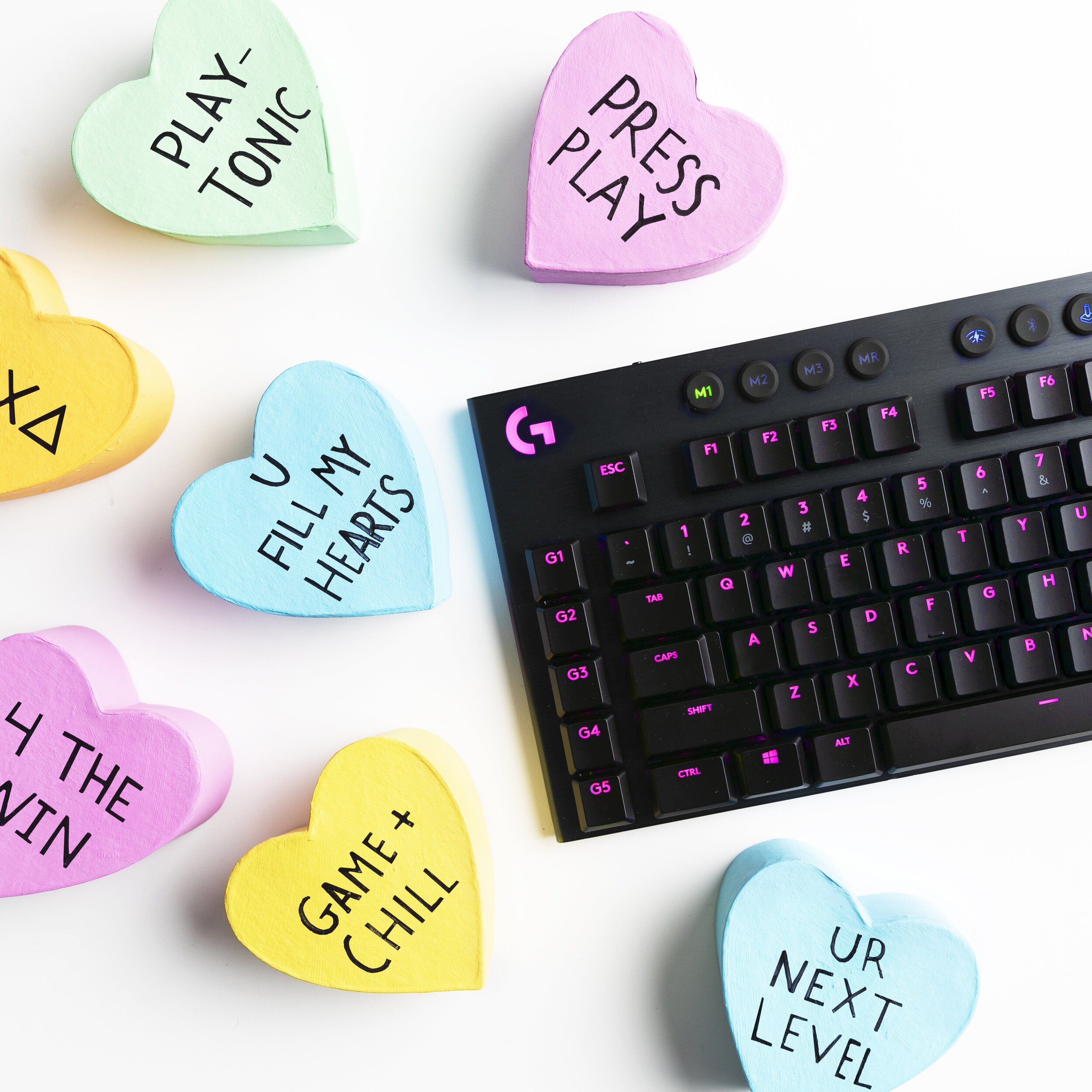 LogitechG-FebruaryAssets-ValentinesDay-Hearts-G915-A76I8253-1x1.jpeg