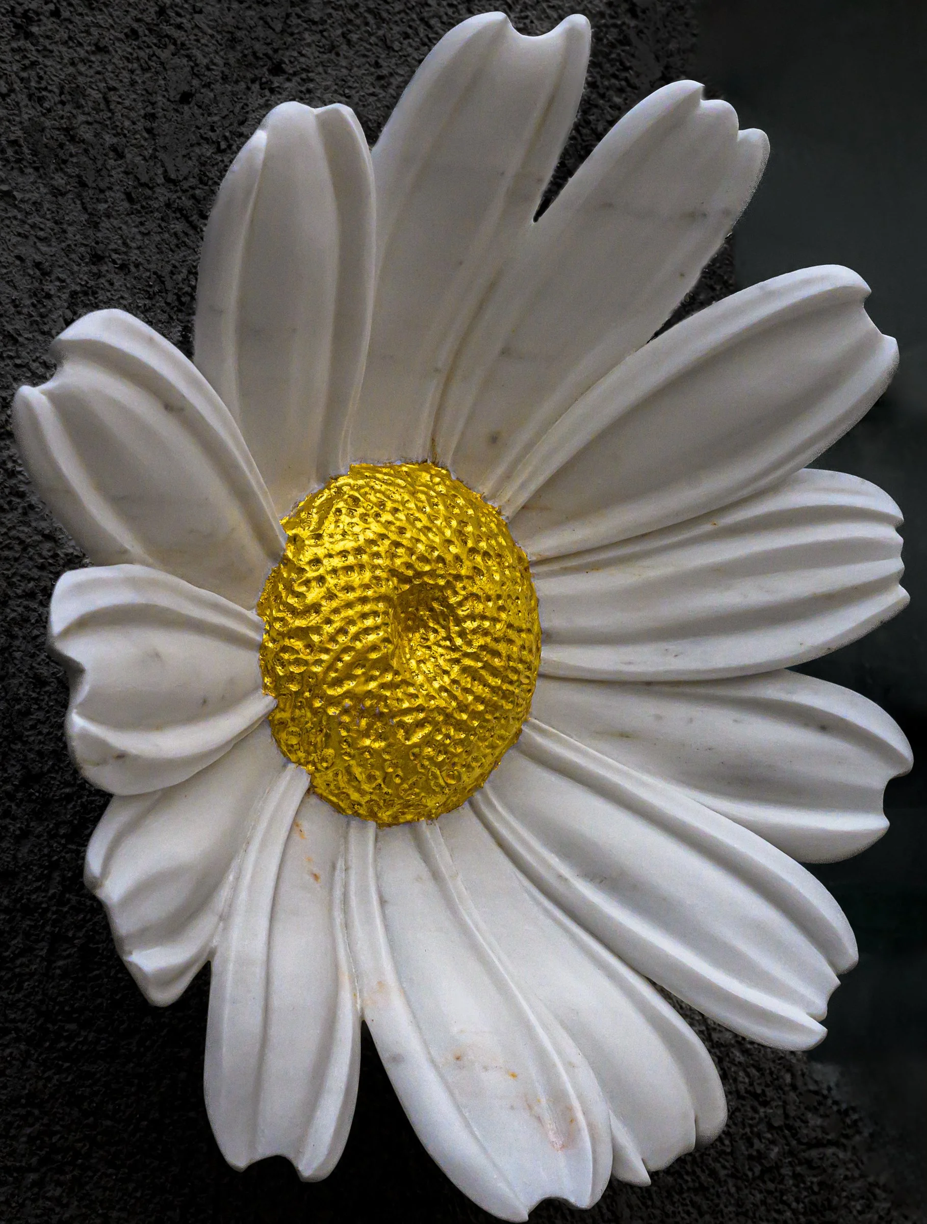 Testimento del Sol, 39x39x16, Marble Dionisos/ Gold leaves, 2025 