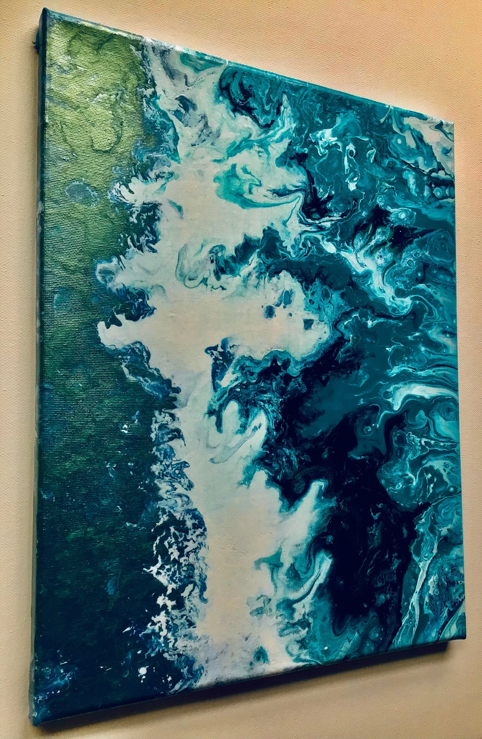 12EB14CA-929B-4EB6-8F3C-6260D280FD68