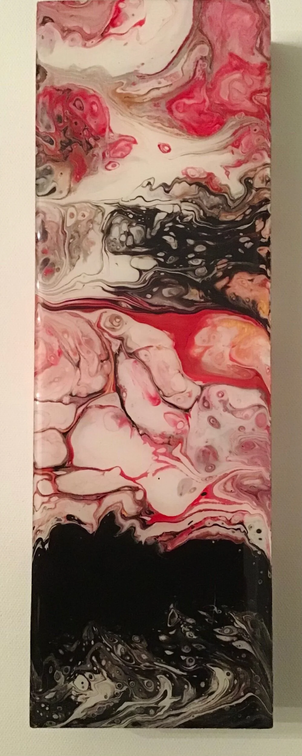 09A28915-FBF4-4BE3-BD93-4C8FFCC18C79