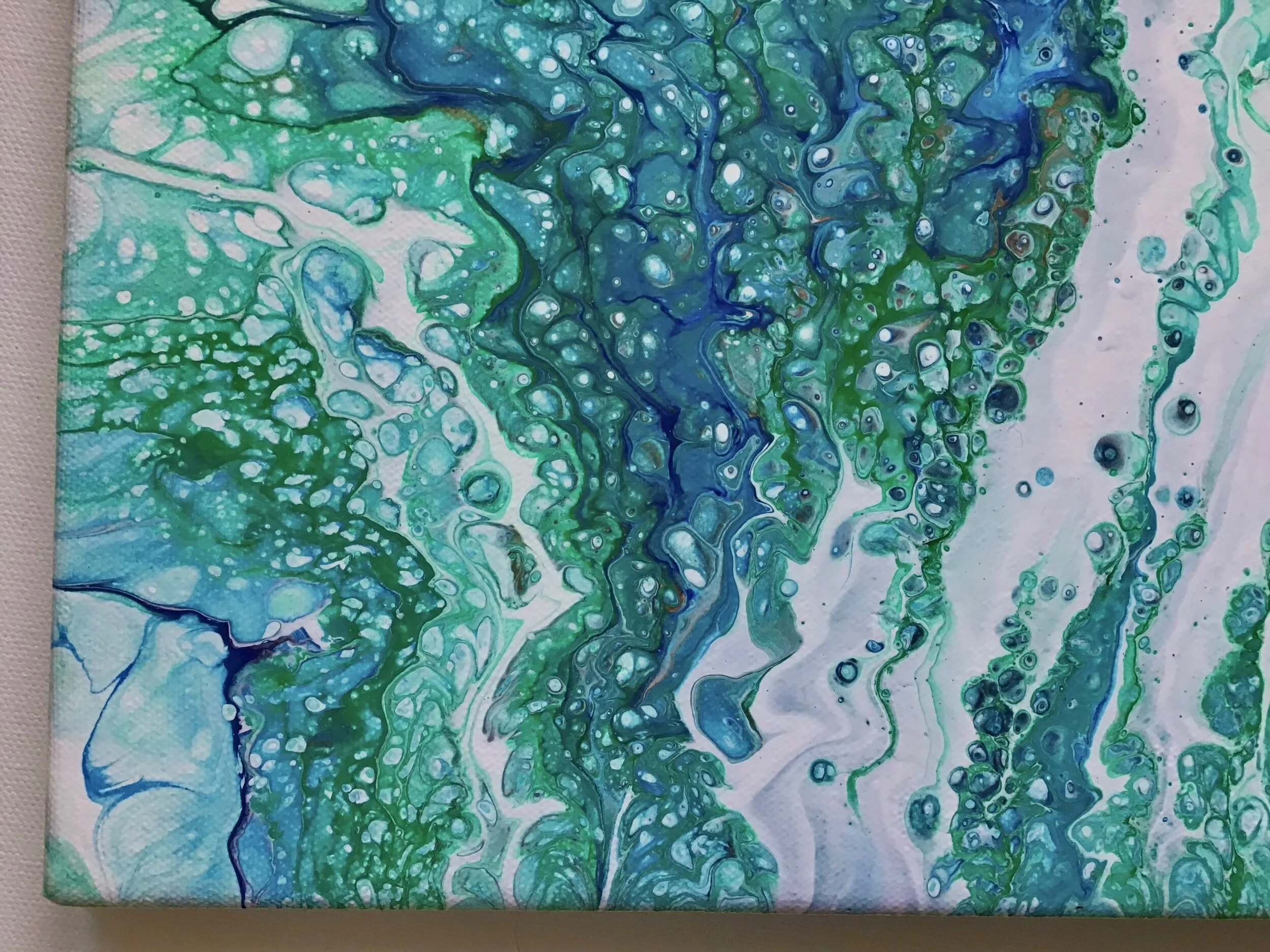 98660F44-6BBB-47DB-B0EC-3C29FF5D36D3