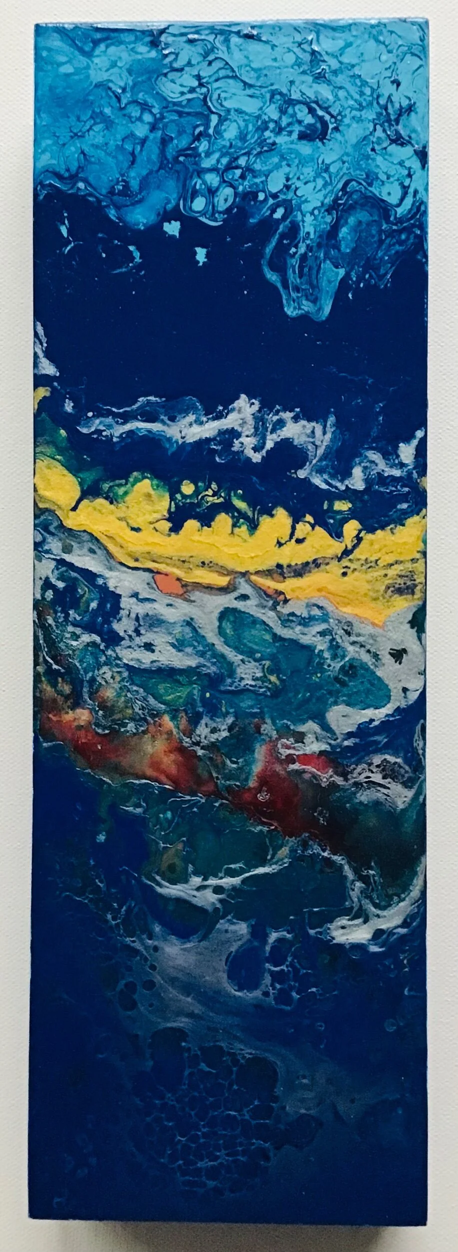 C18FF1E0-D298-43D3-9548-89DB75483FAC