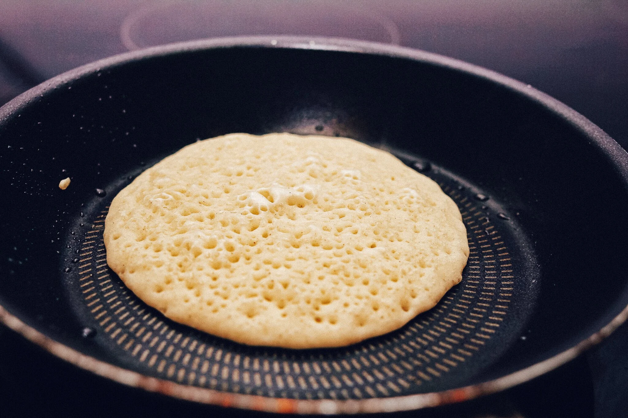 Holly White, Vegan Pancake recipes, JakeMans Organic Maple Syrup