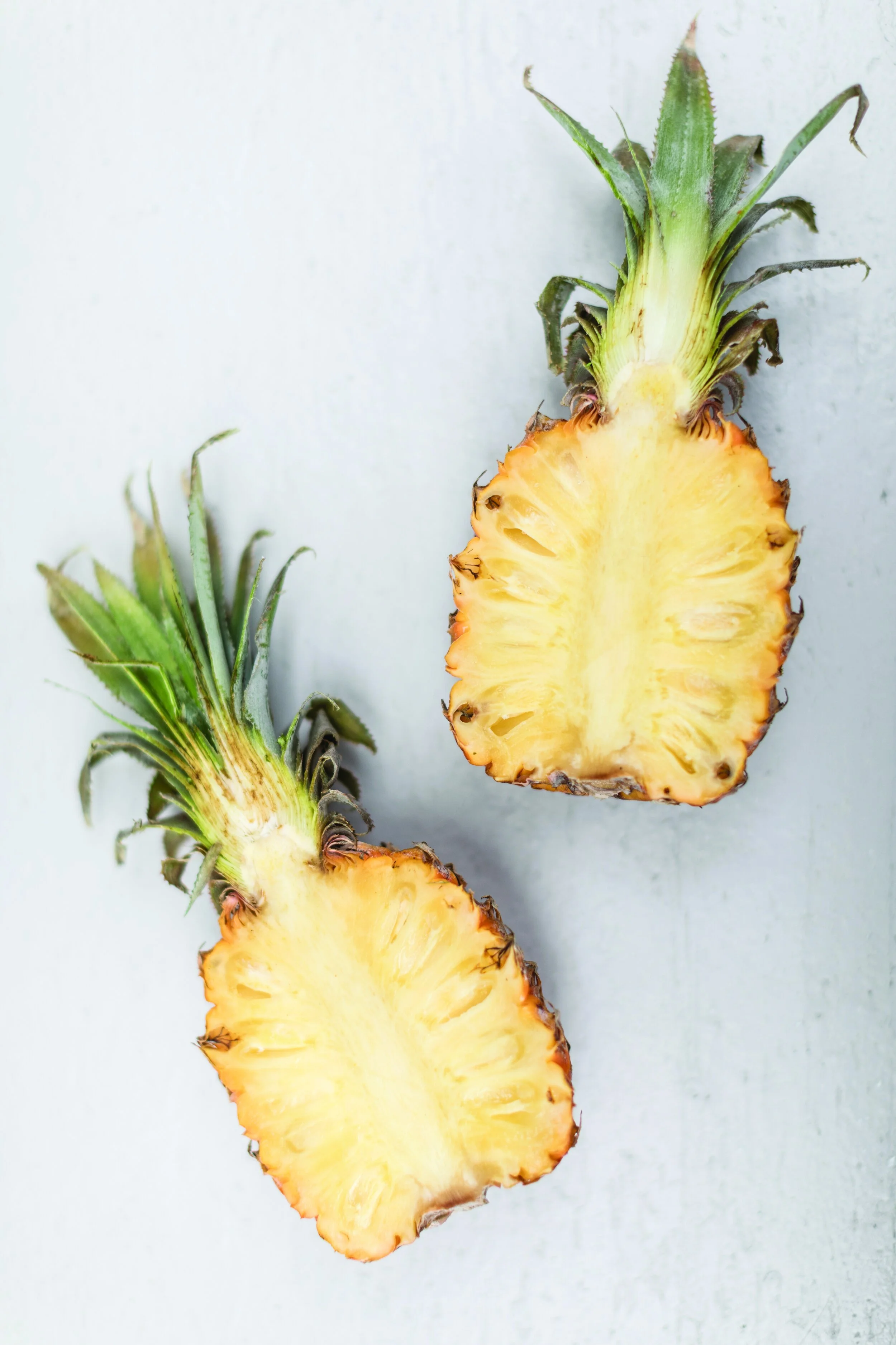 CHARGRILLED PINEAPPLE WITH CARAMEL SAUCE