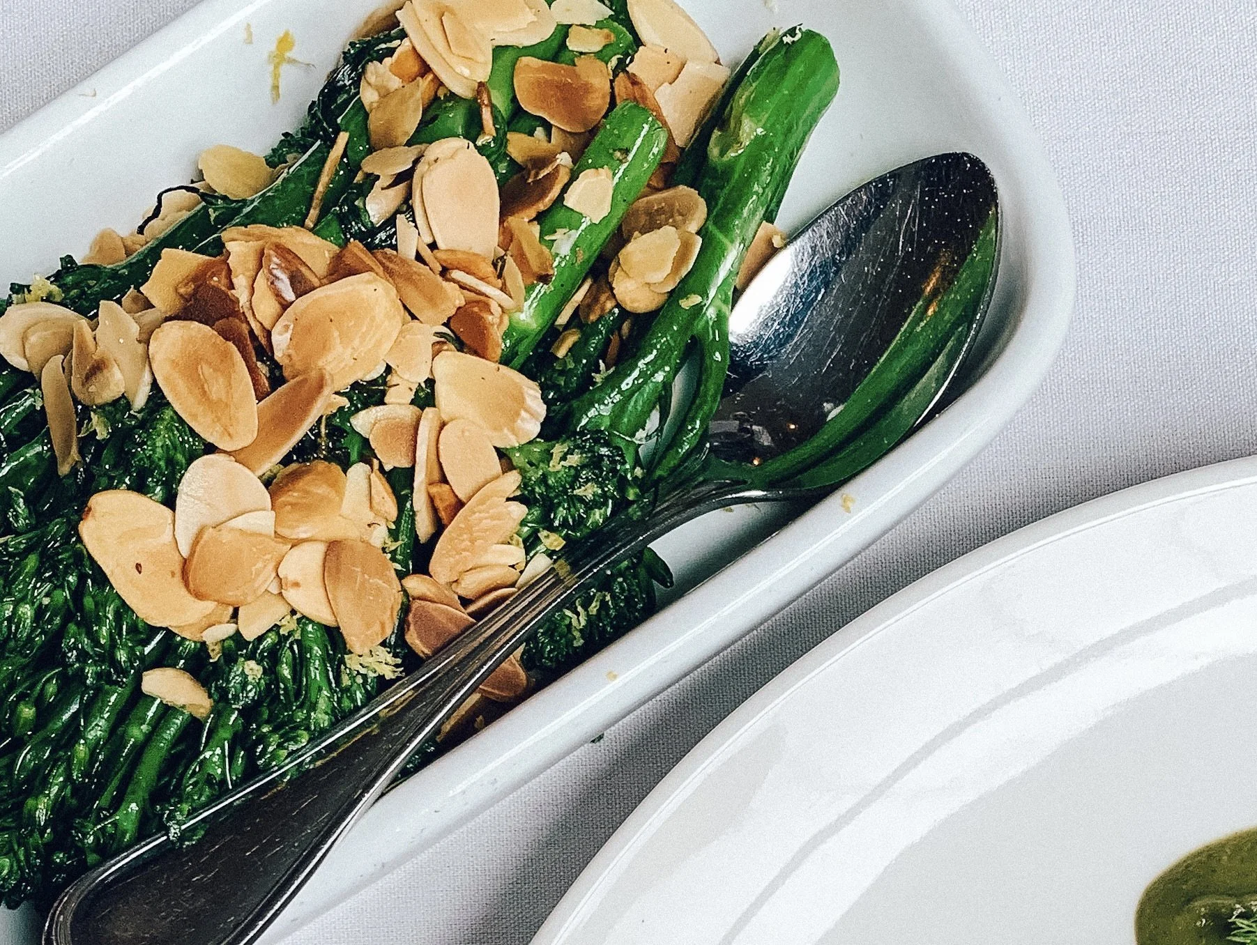 GARLICKY SAUTÉED KALE WITH ALMONDS