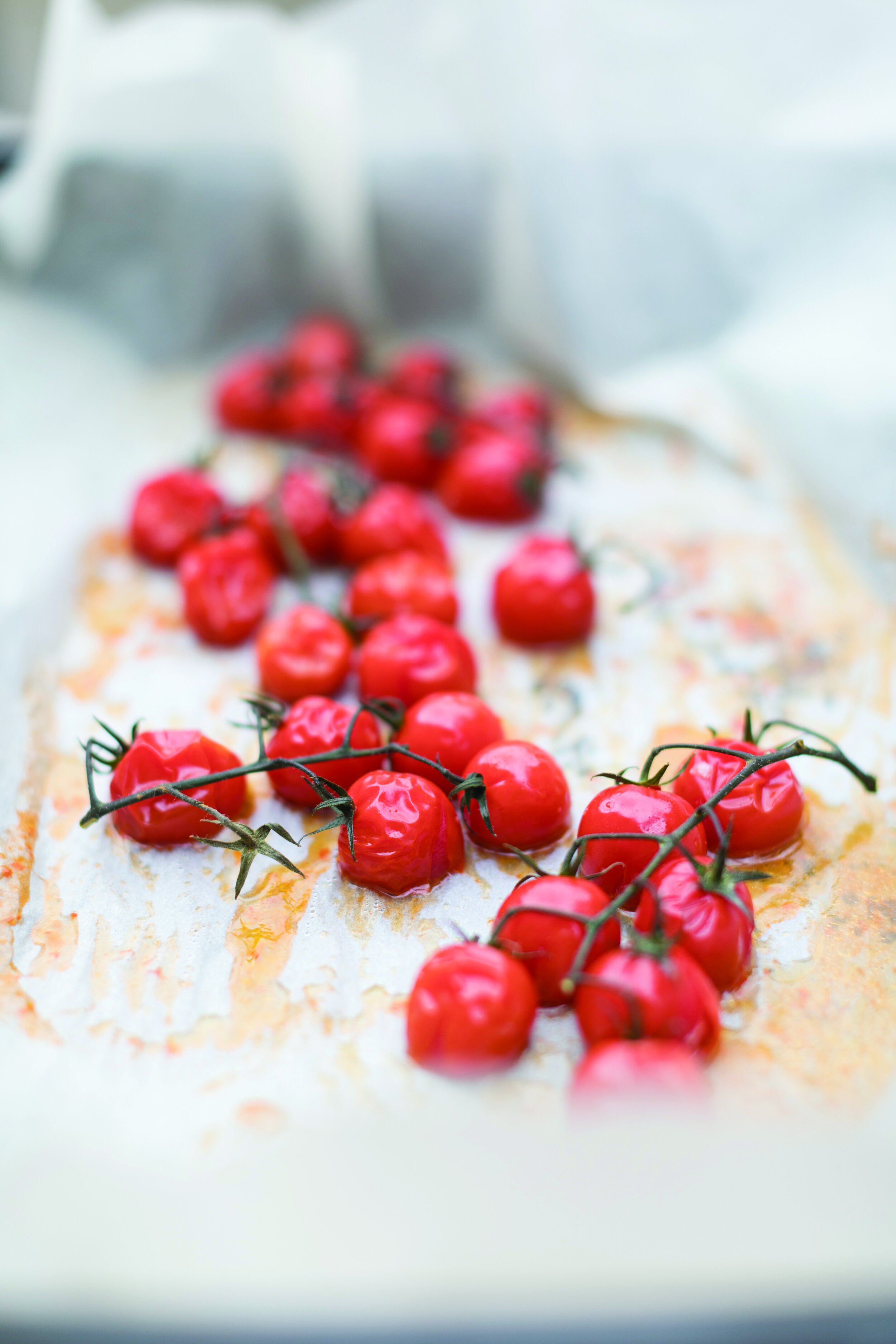 CHICKPEA, OLIVE AND SUN-DRIED TOMATO SALAD