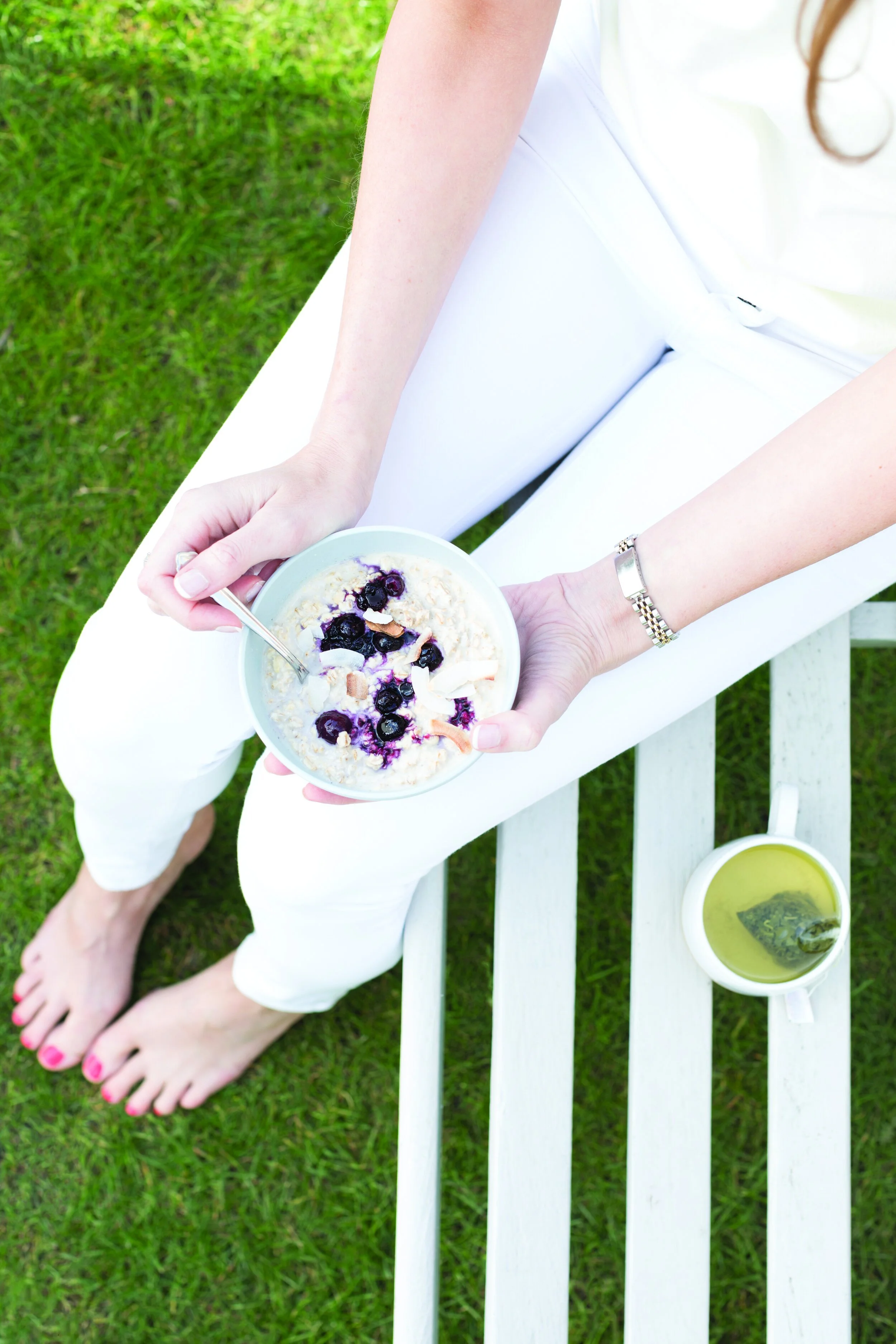 BLUEBERRY AND COCONUT PORRIDGE