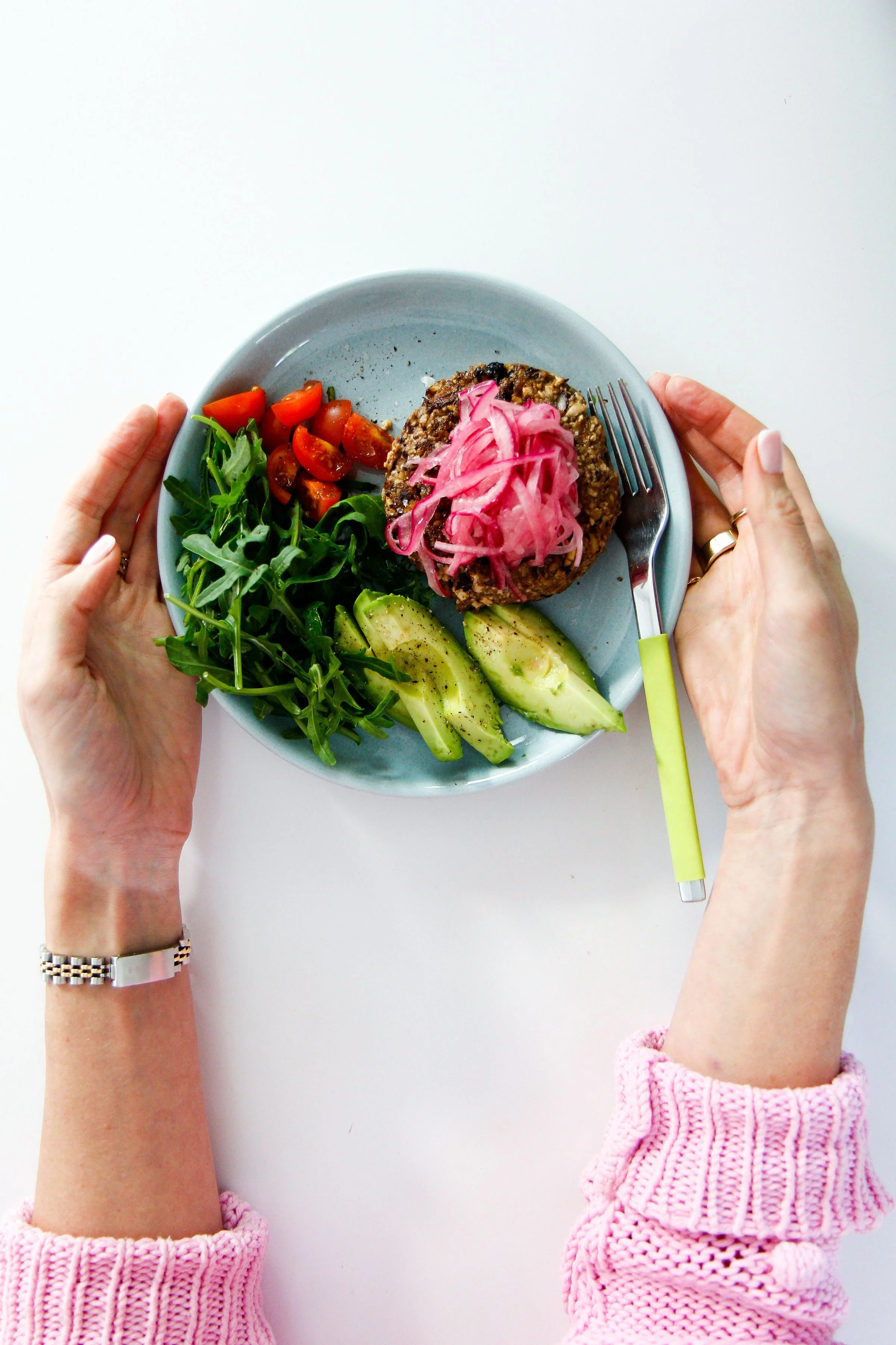 Vegan Mushroom burger with Quick Pickled Onion